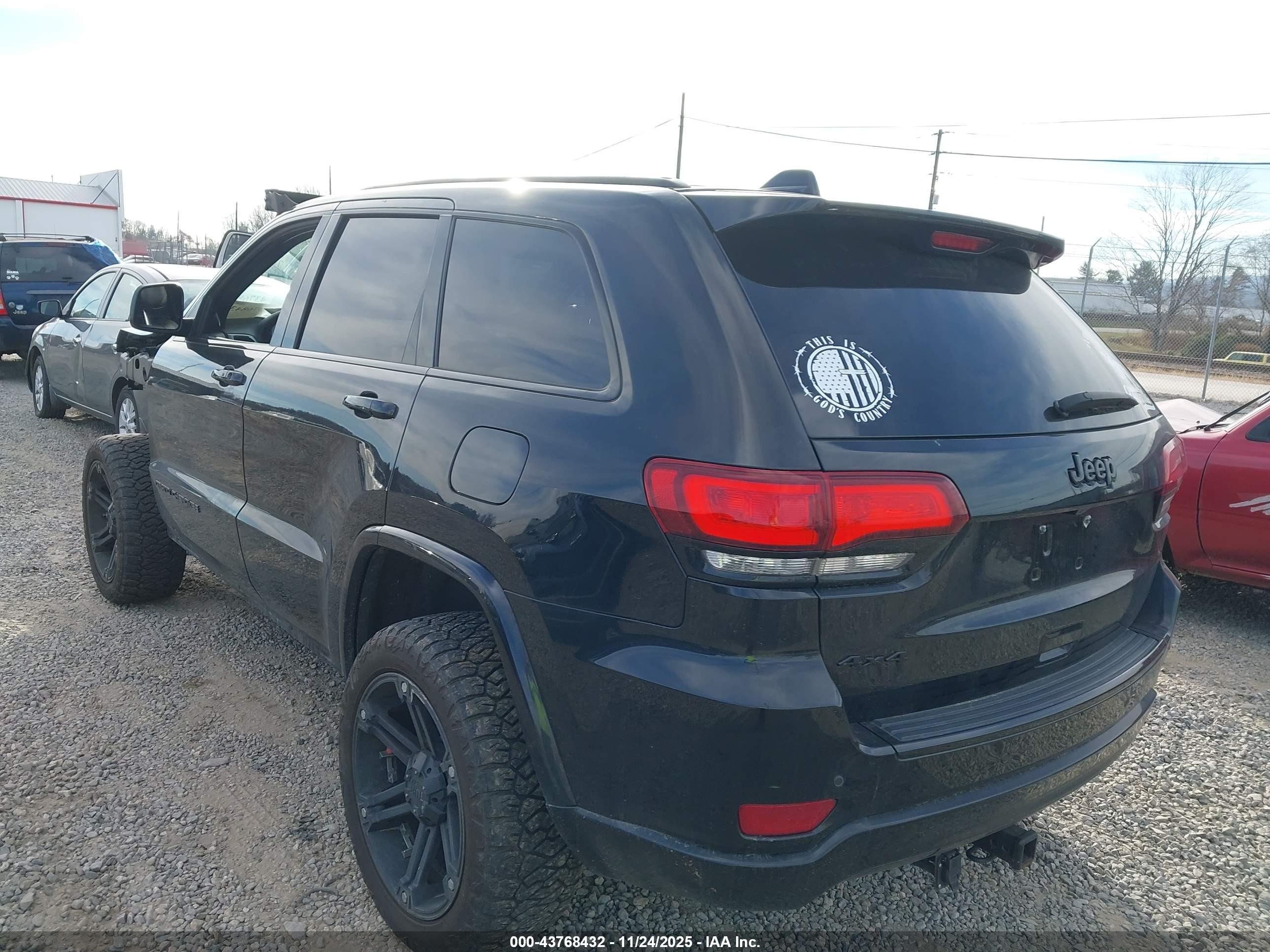 JEEP GRAND image 3