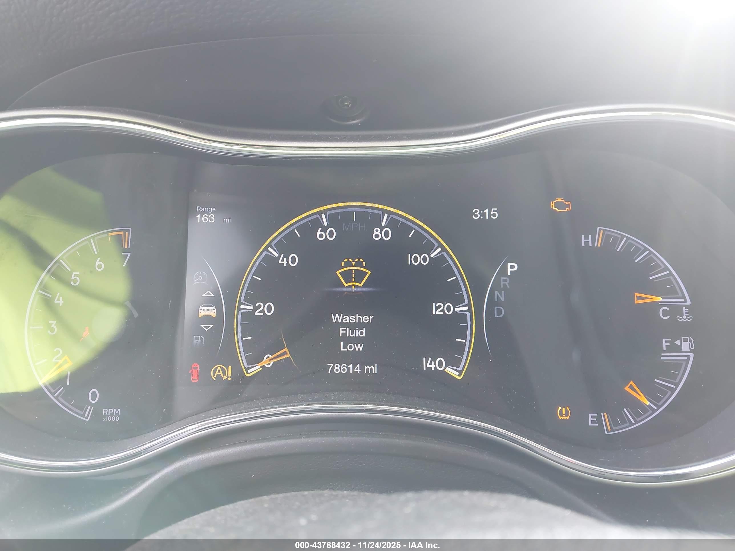 JEEP GRAND image 7