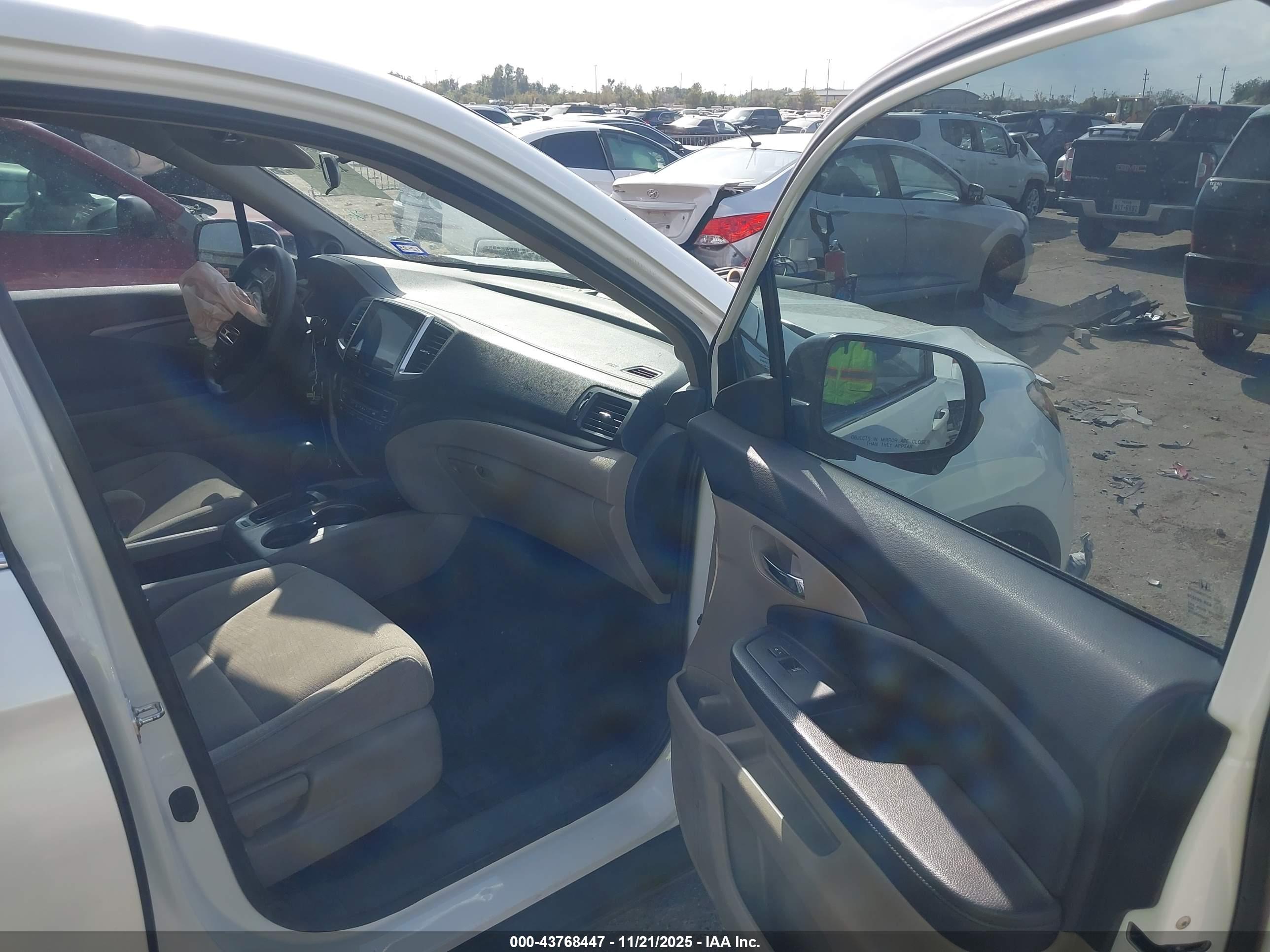 HONDA PILOT image 5