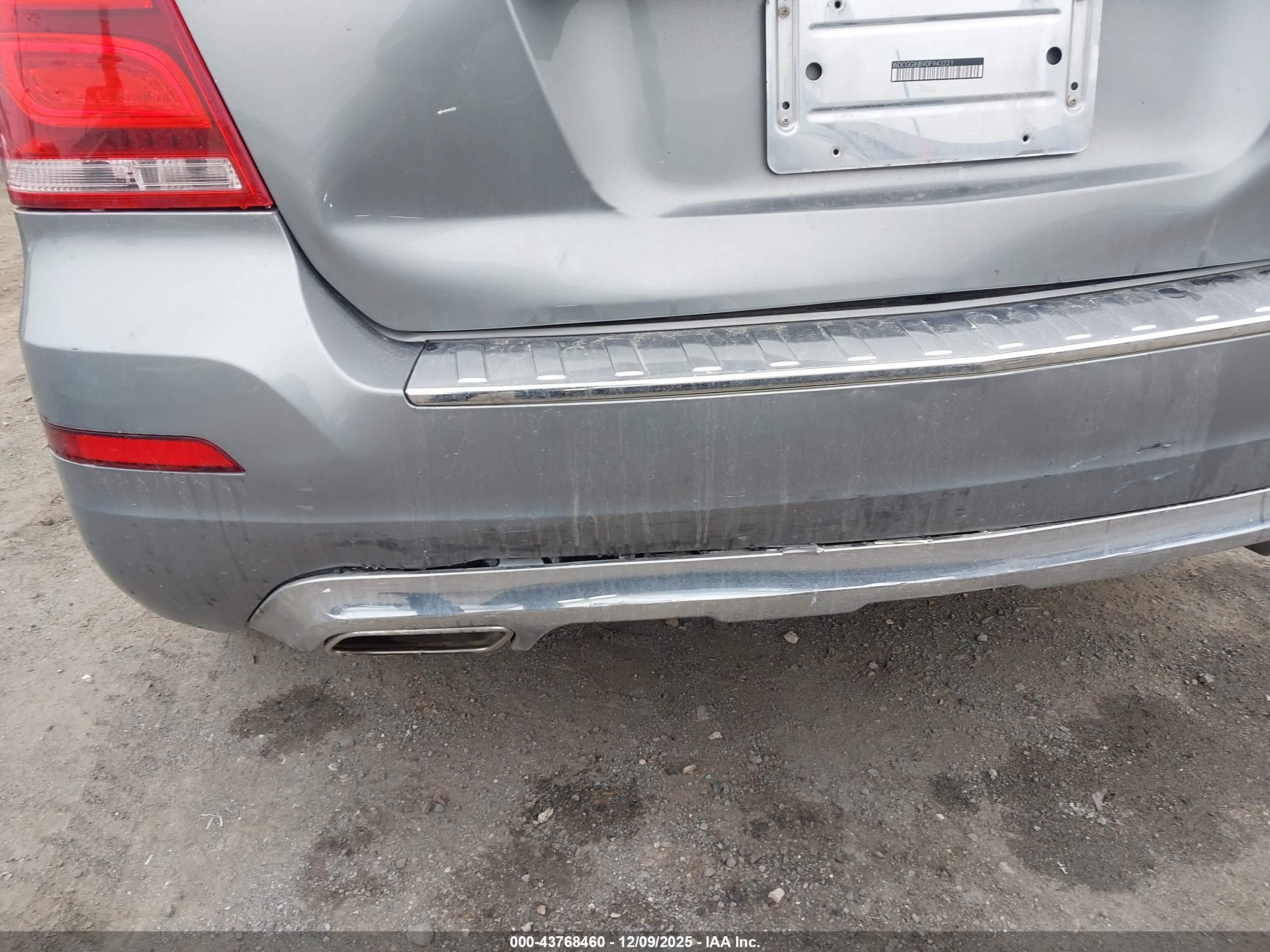 MERCEDES-BENZ GLK image 6