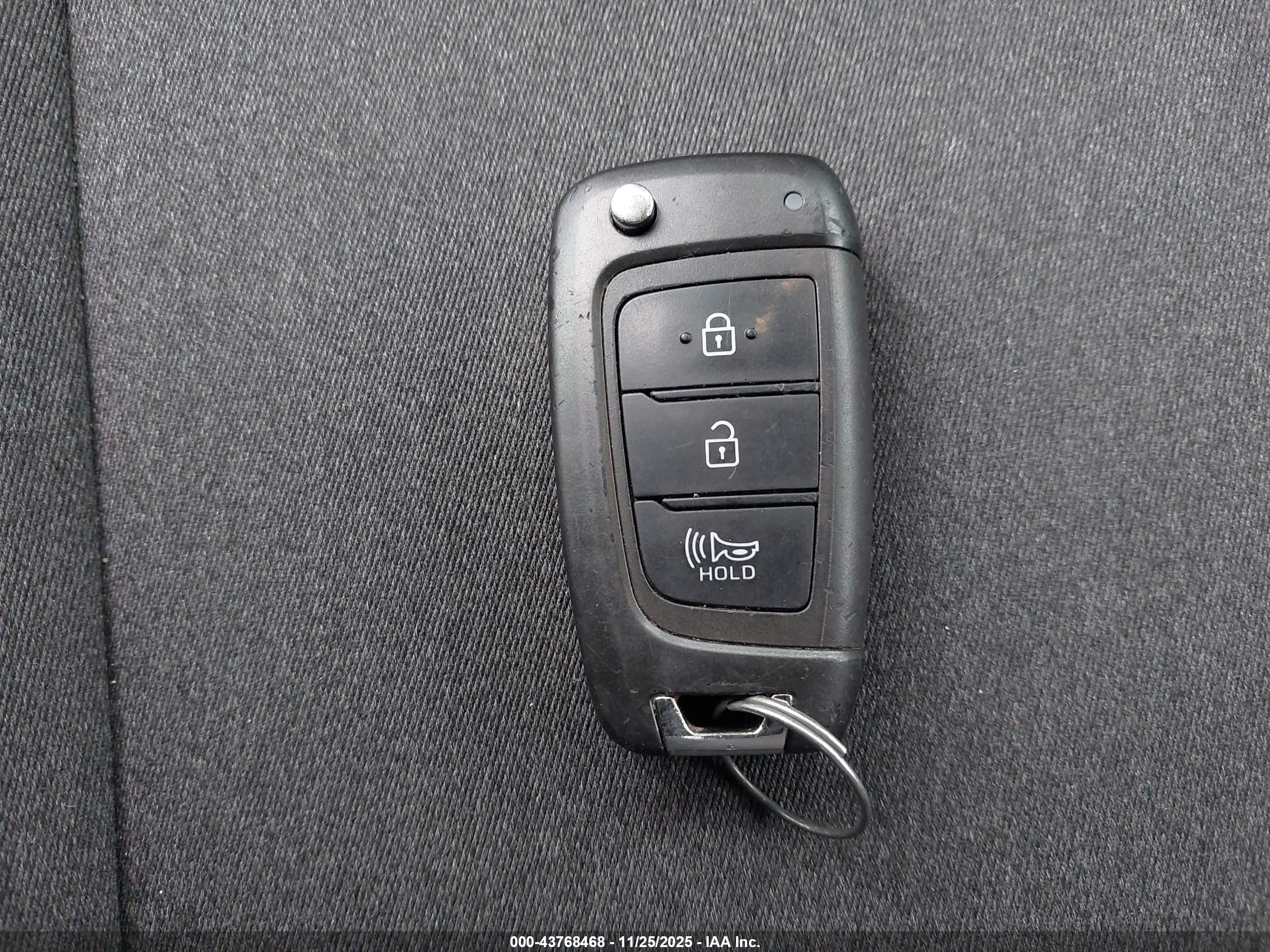 HYUNDAI PALISADE image 11