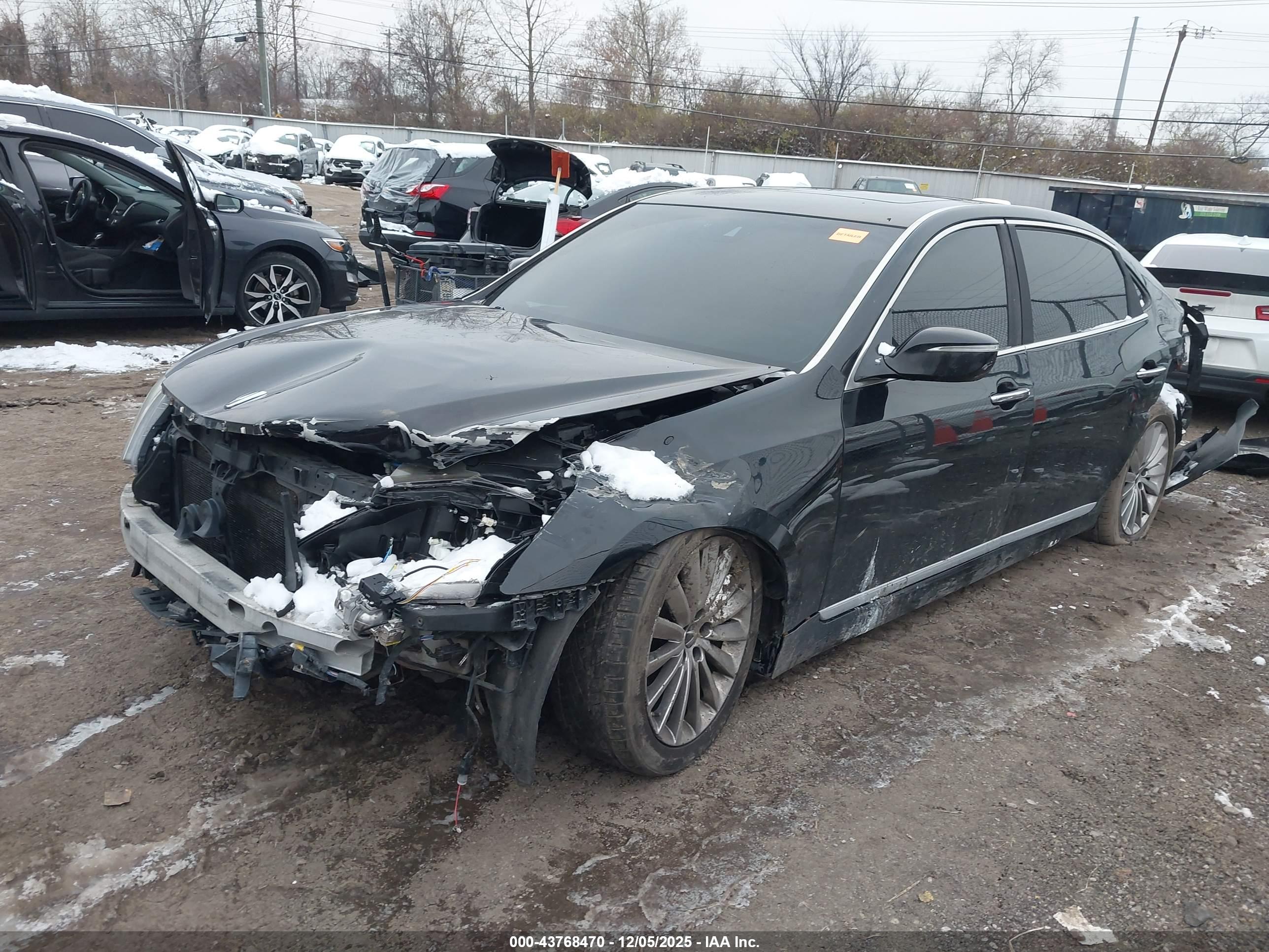 HYUNDAI EQUUS image 2