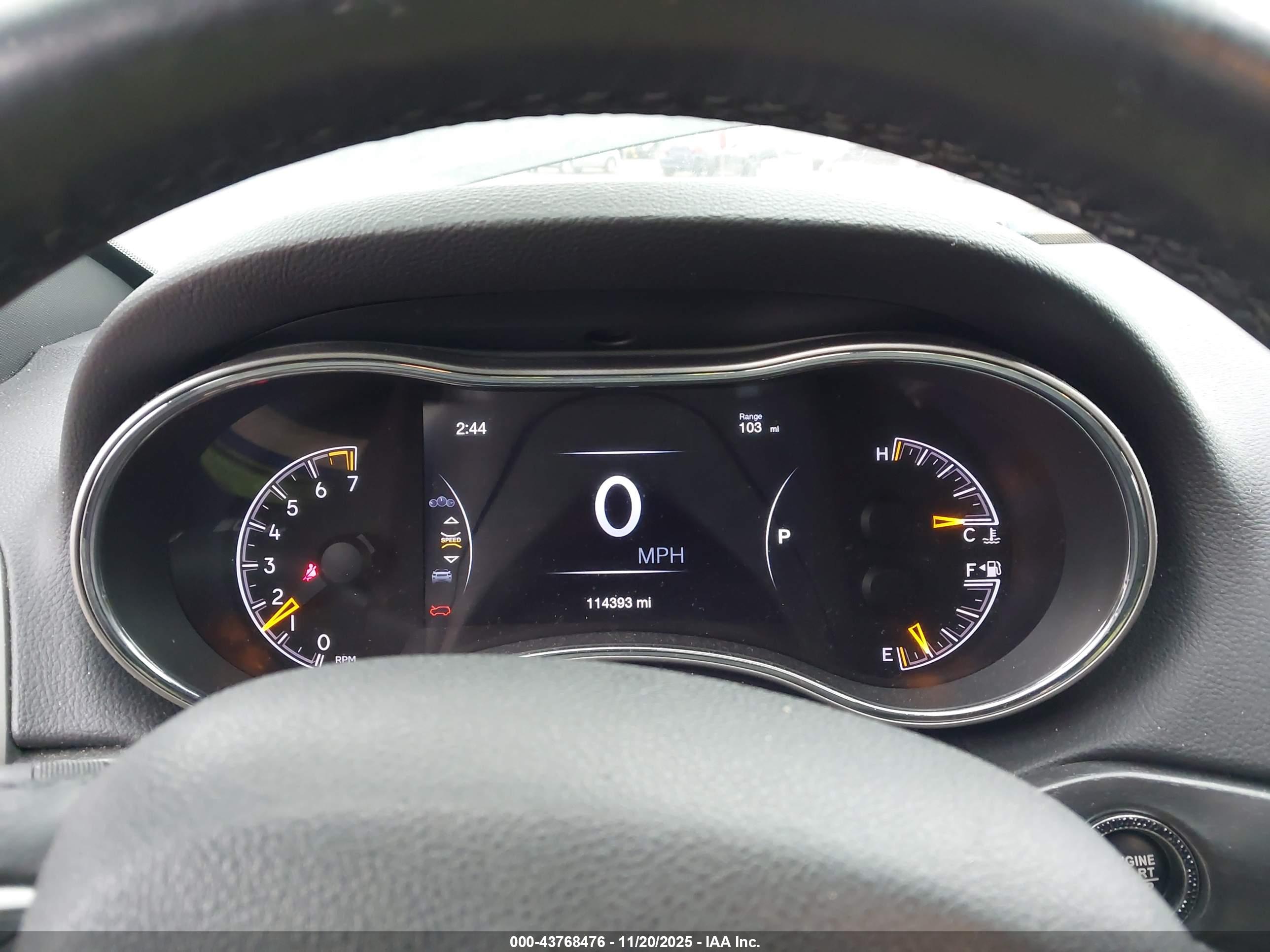 JEEP GRAND image 7