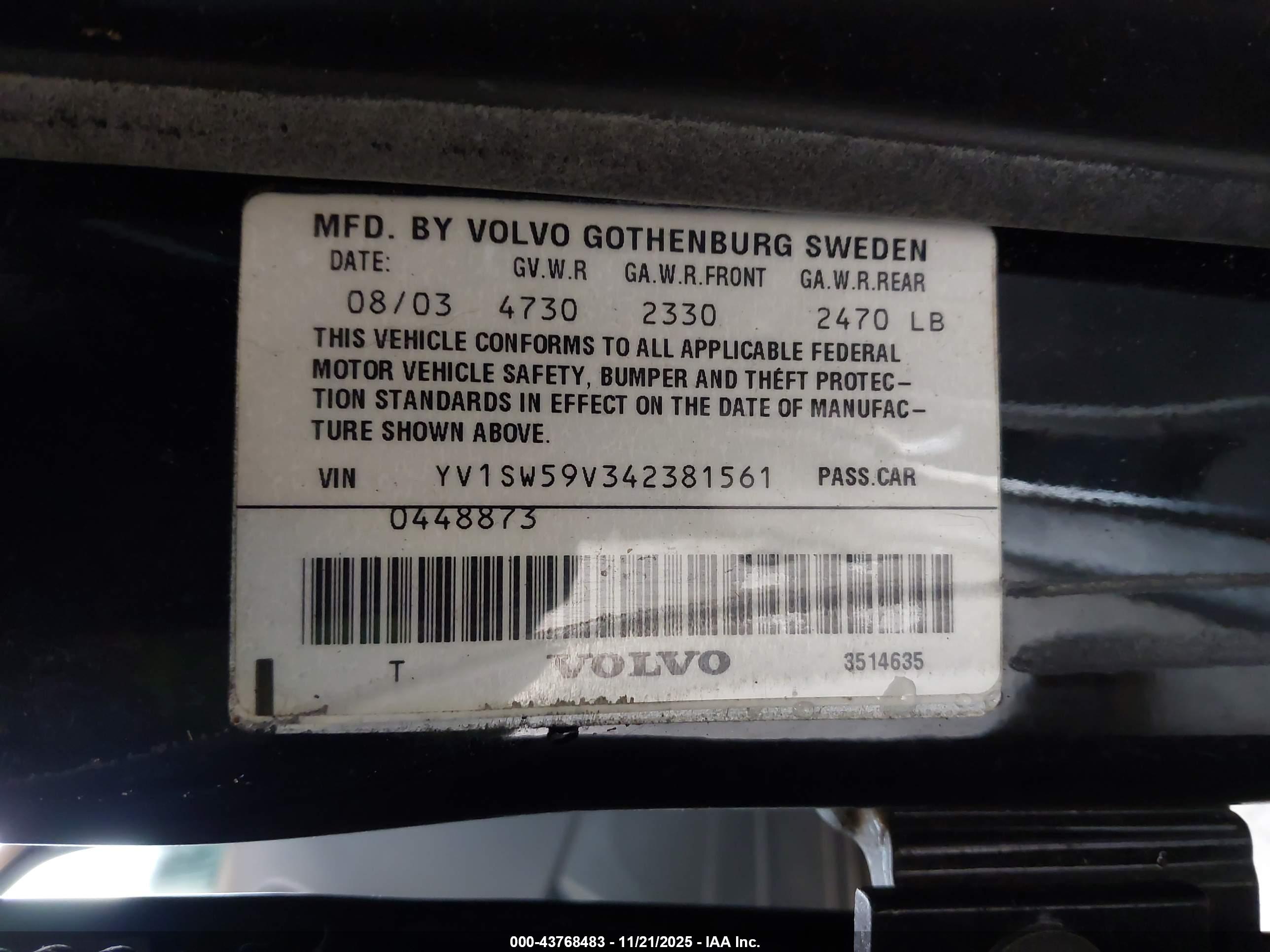 VOLVO V70 image 9