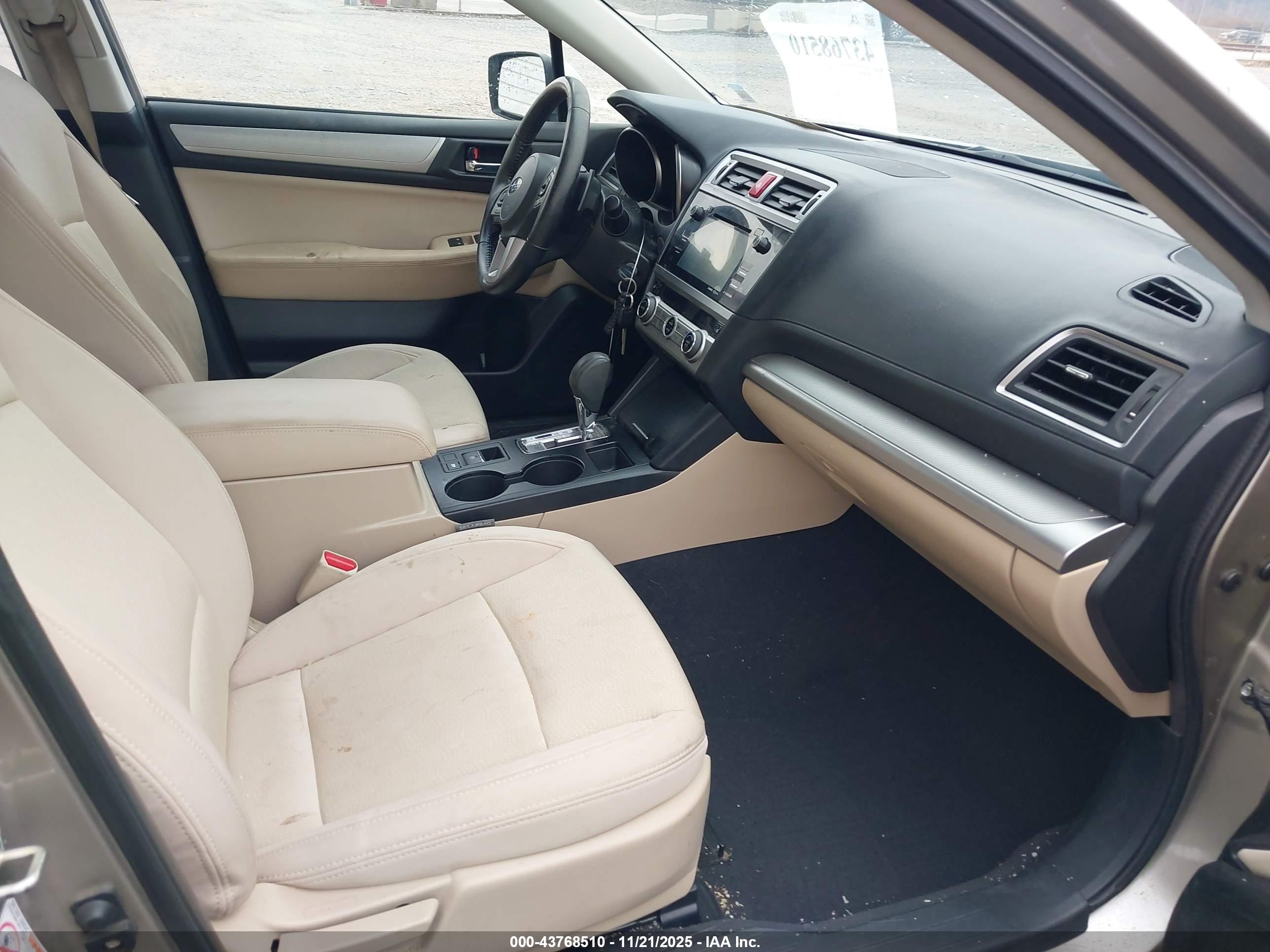 SUBARU LEGACY image 5