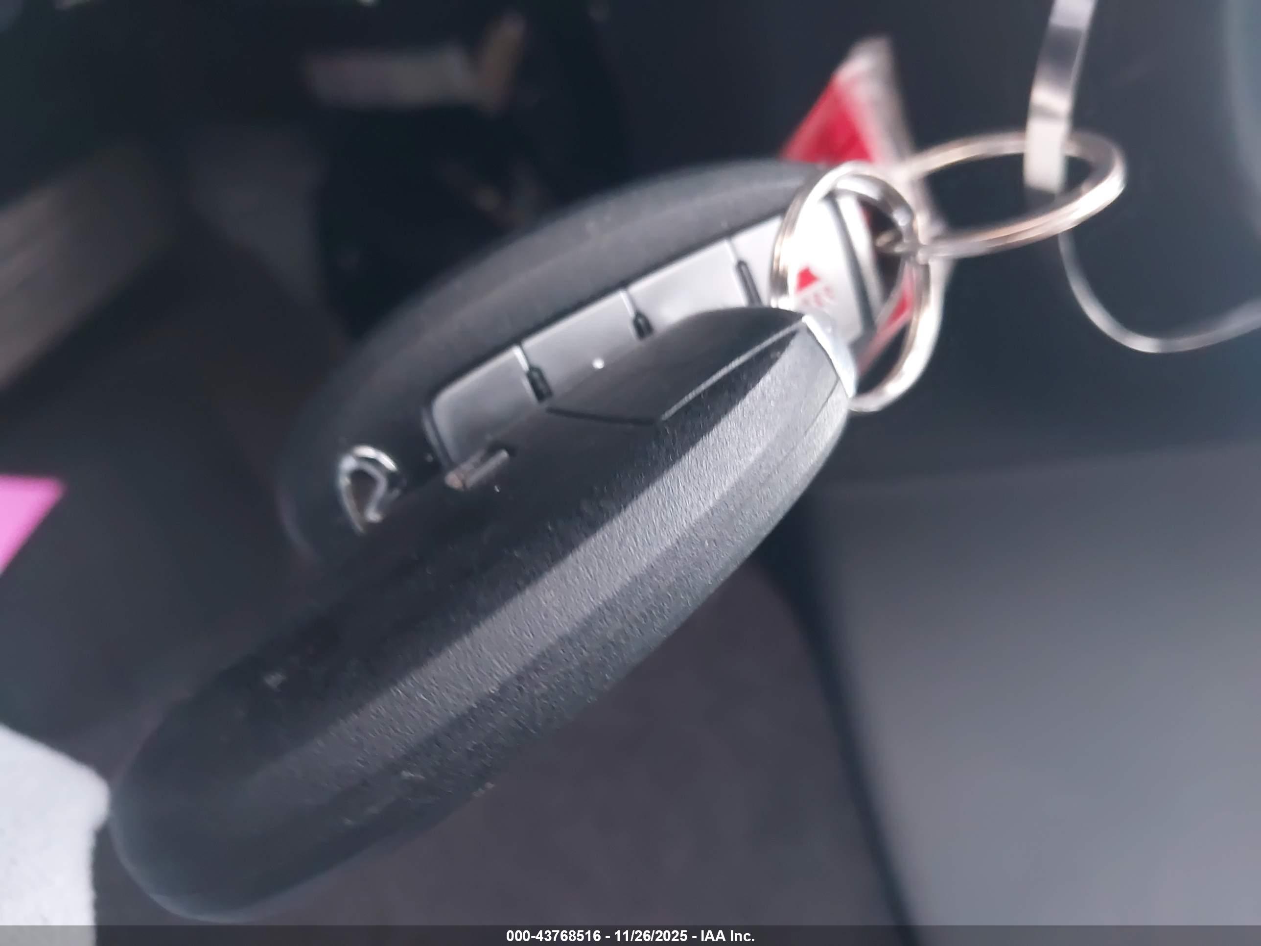 INFINITI Q50 image 11