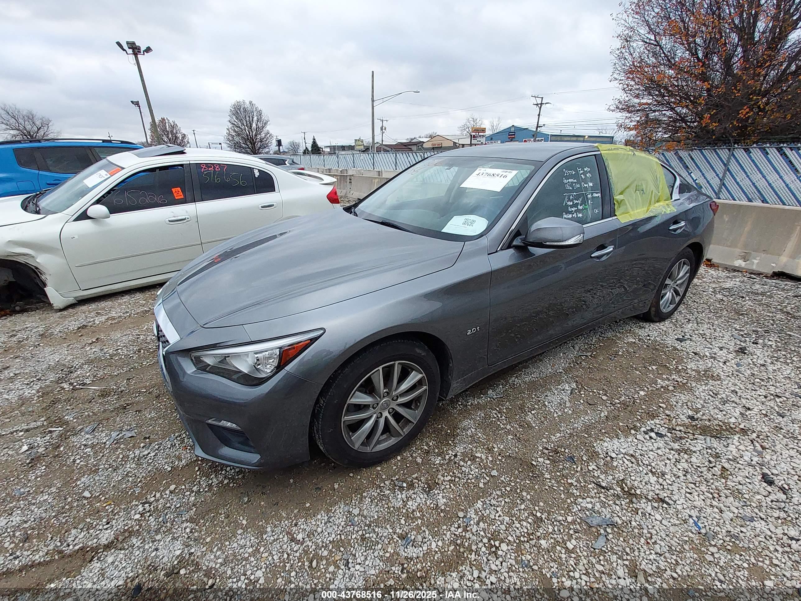 INFINITI Q50 image 2