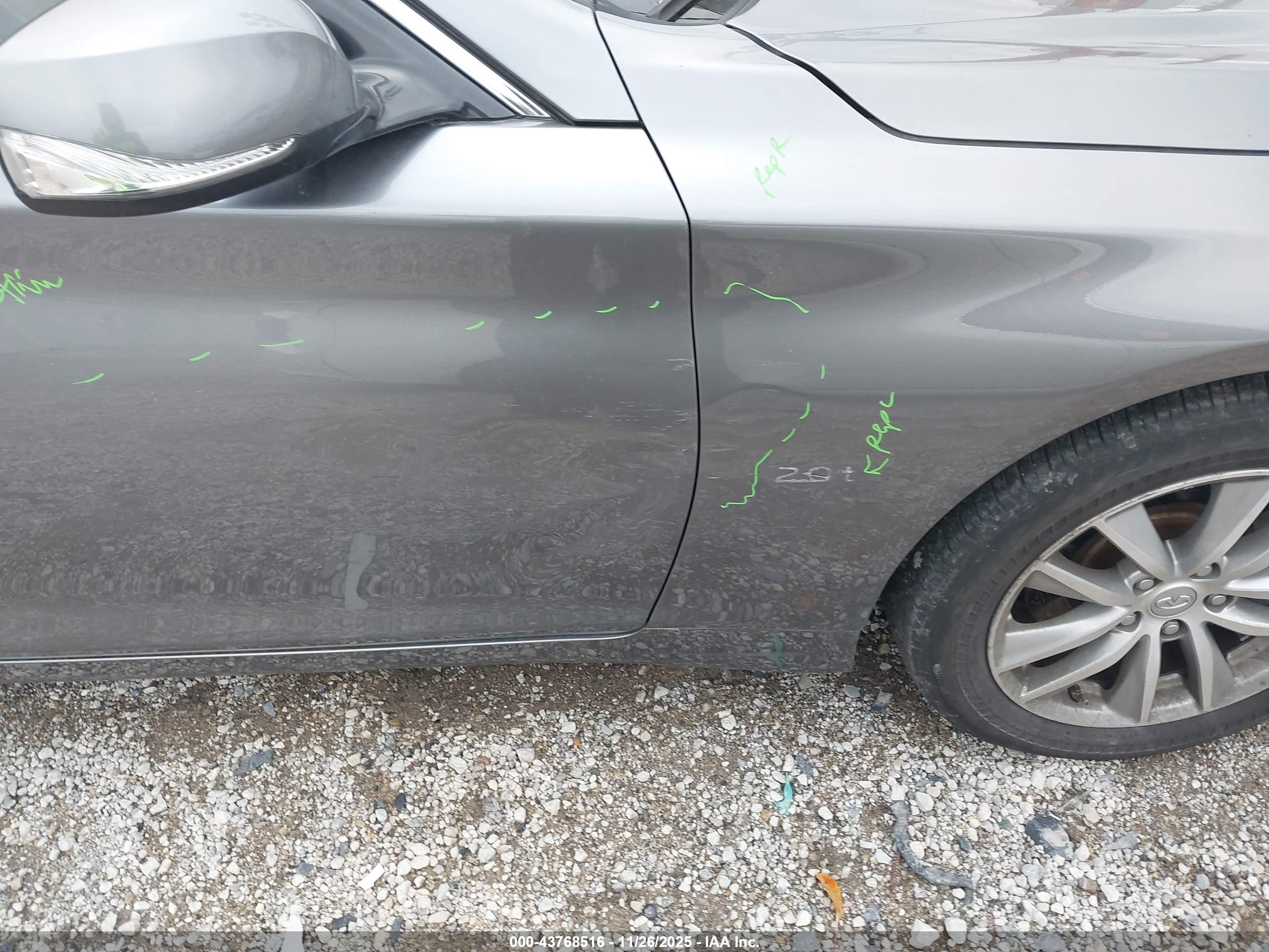 INFINITI Q50 image 6