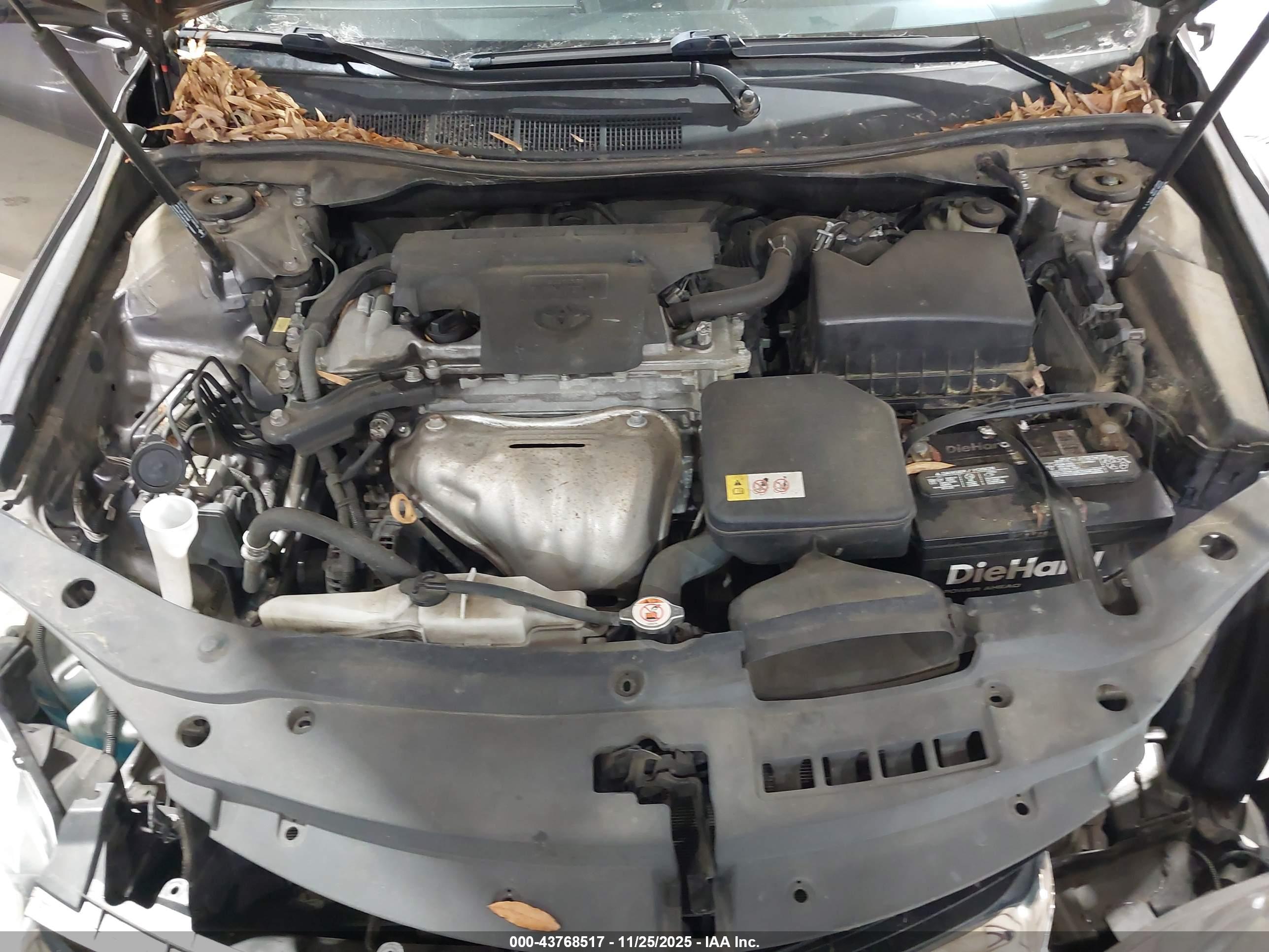 TOYOTA CAMRY image 10