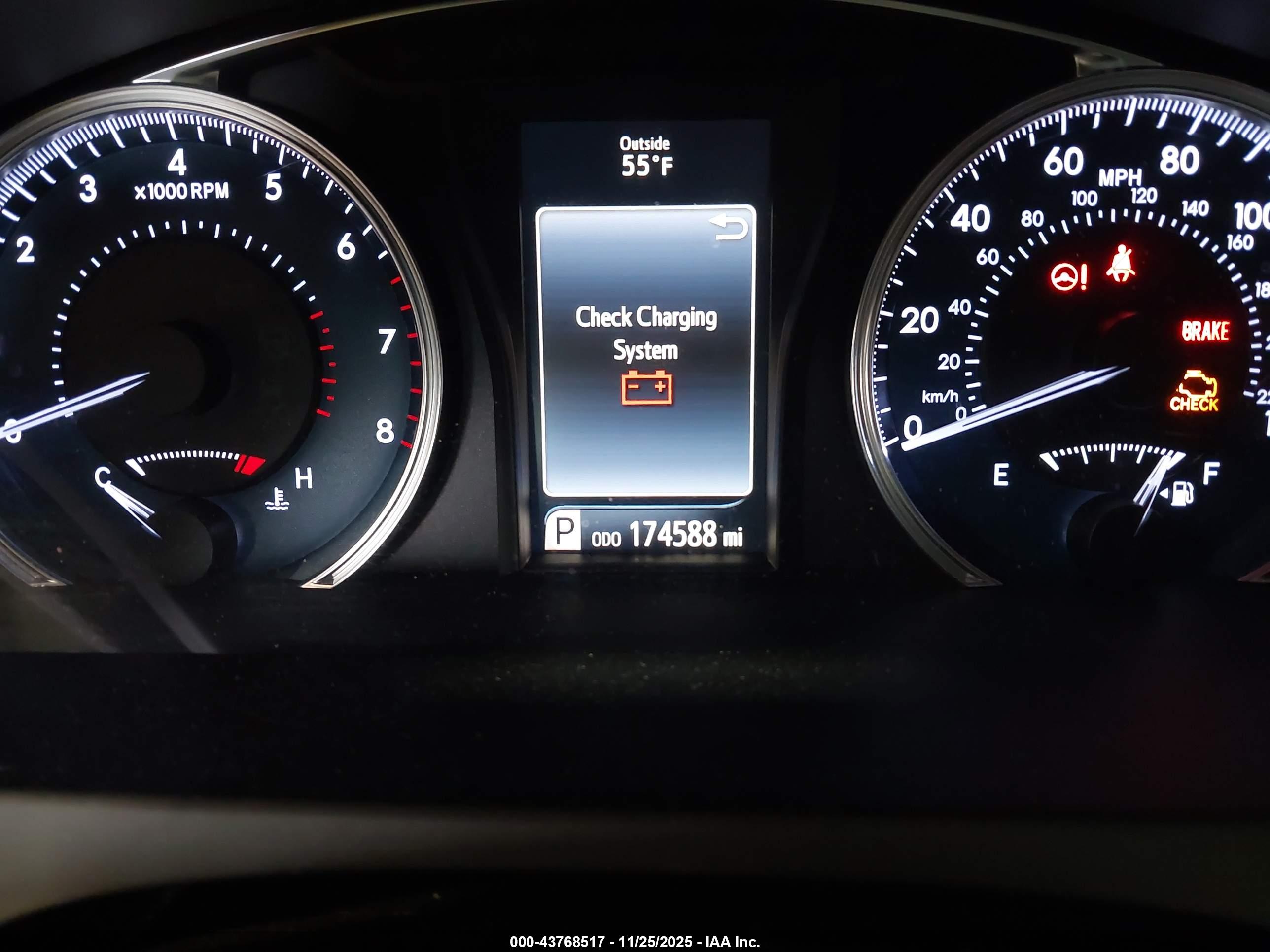 TOYOTA CAMRY image 7