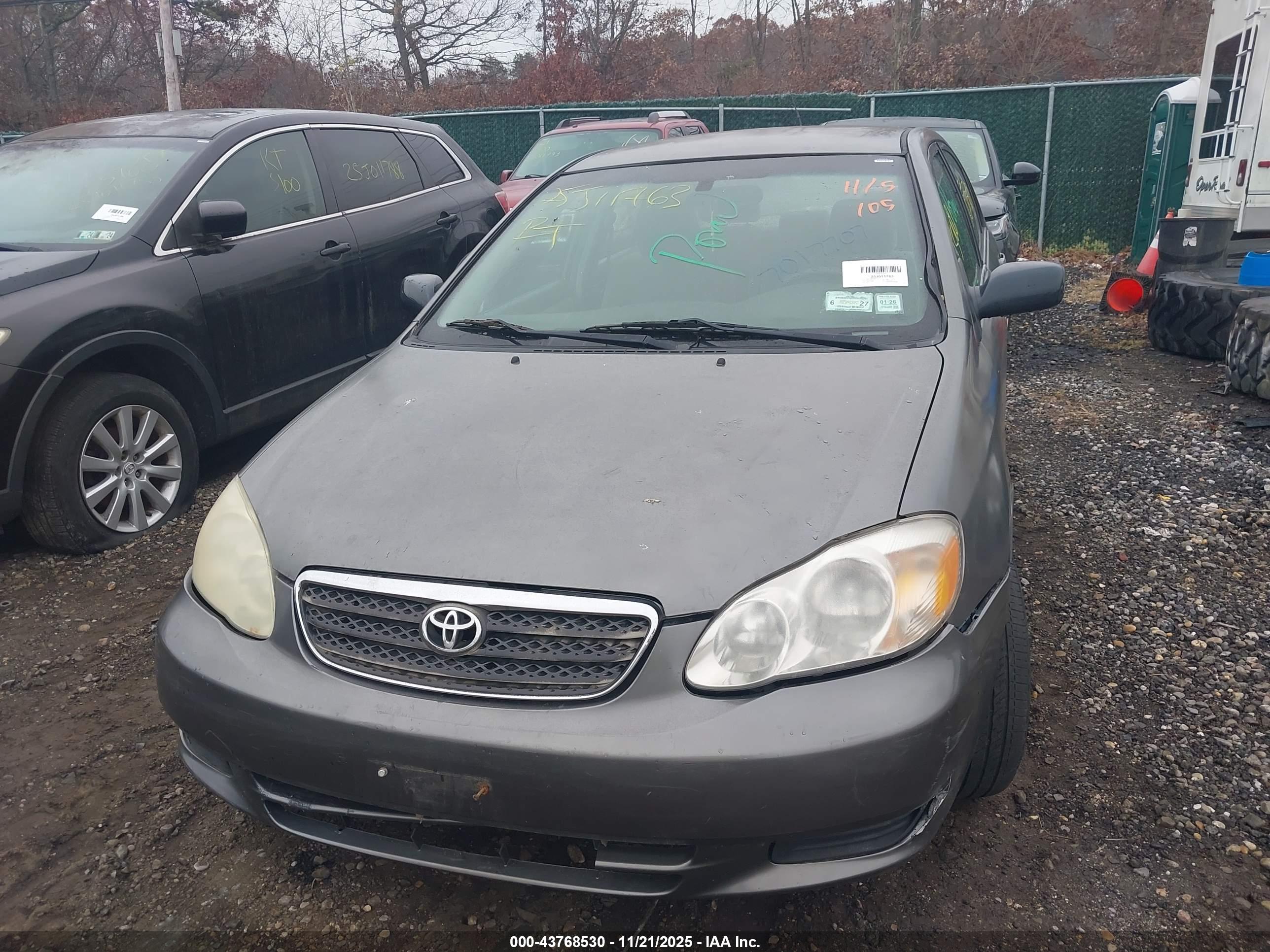 TOYOTA COROLLA image 6