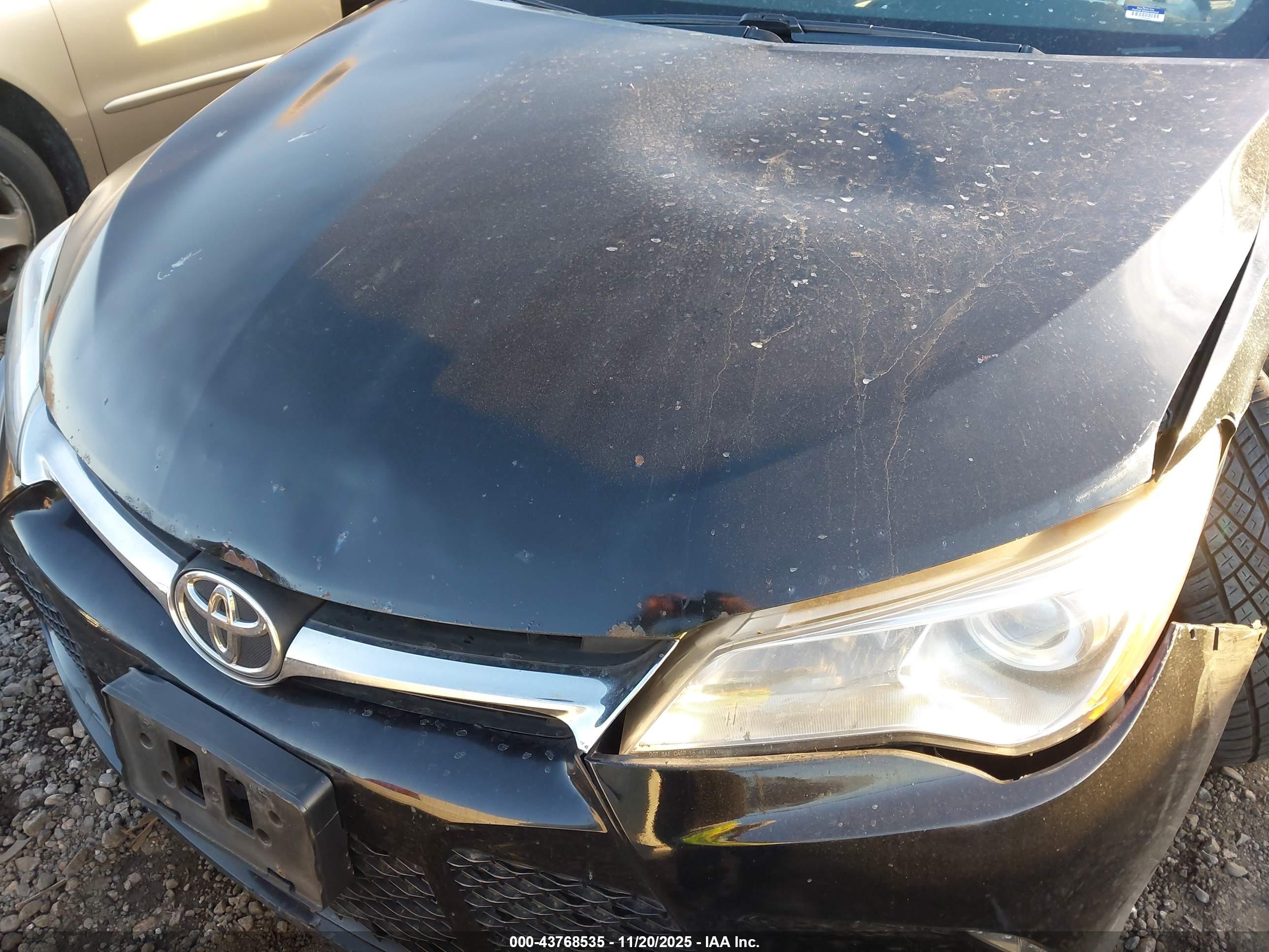 TOYOTA CAMRY image 10