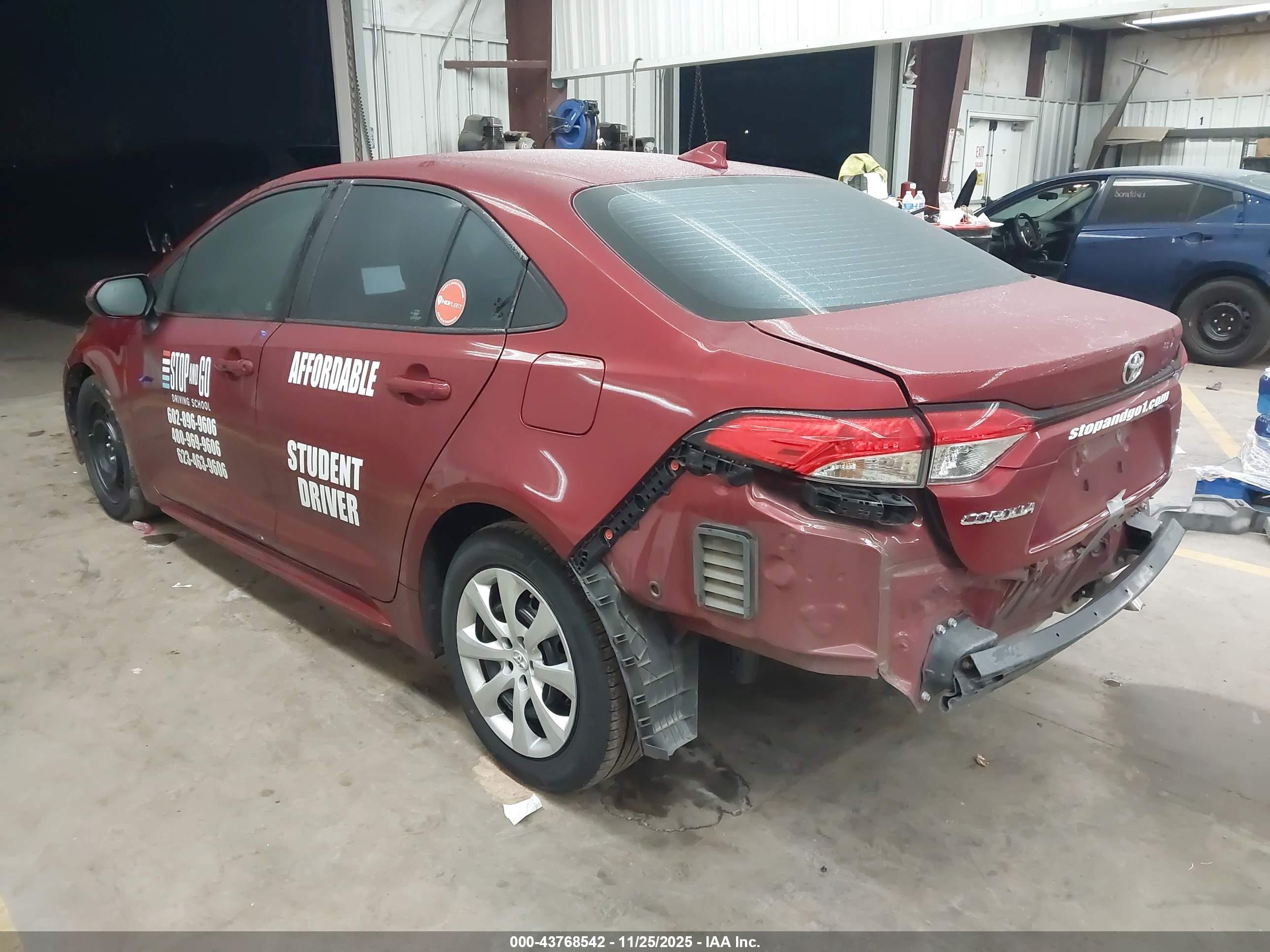 TOYOTA COROLLA image 3