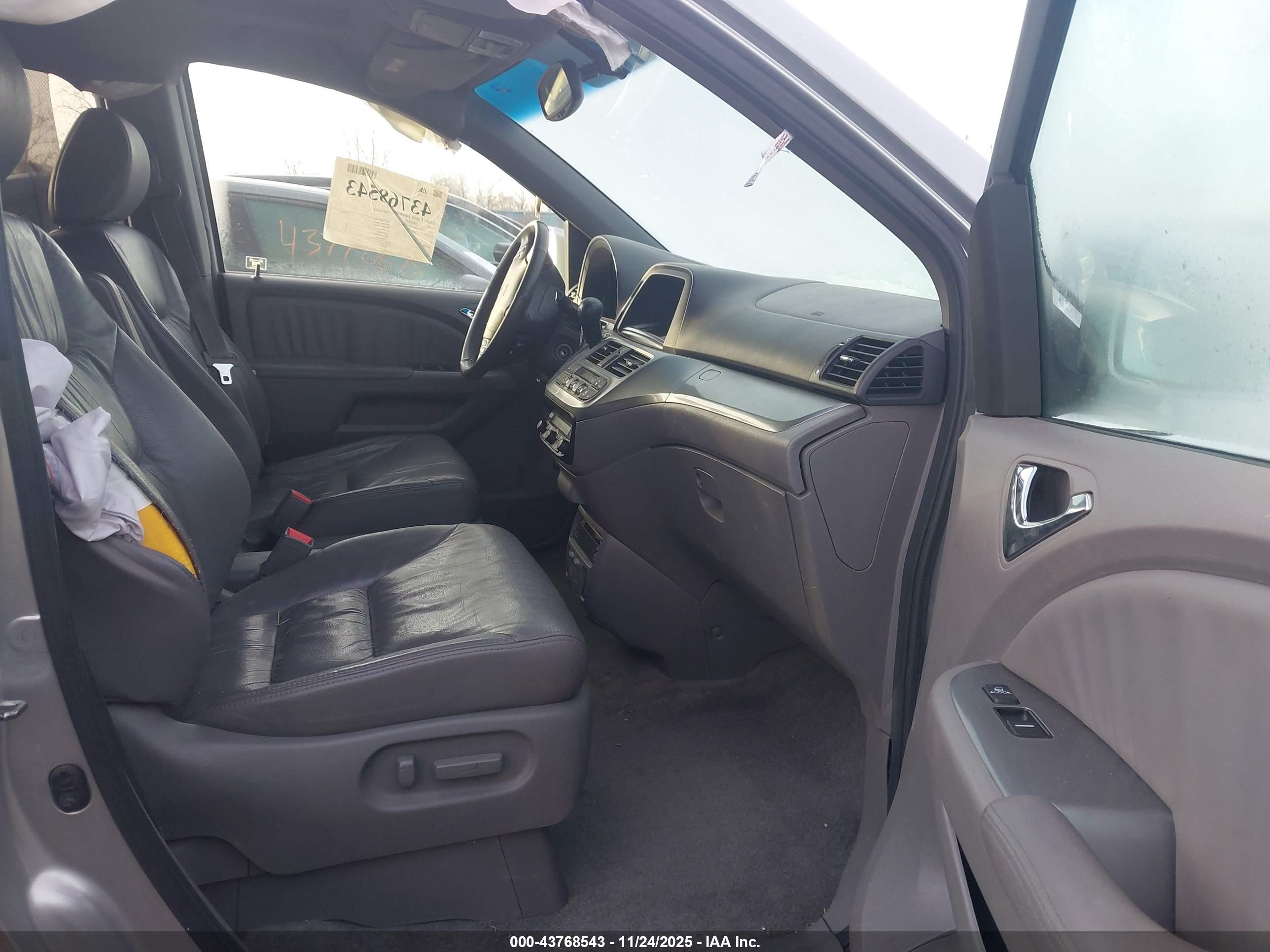 HONDA ODYSSEY image 5
