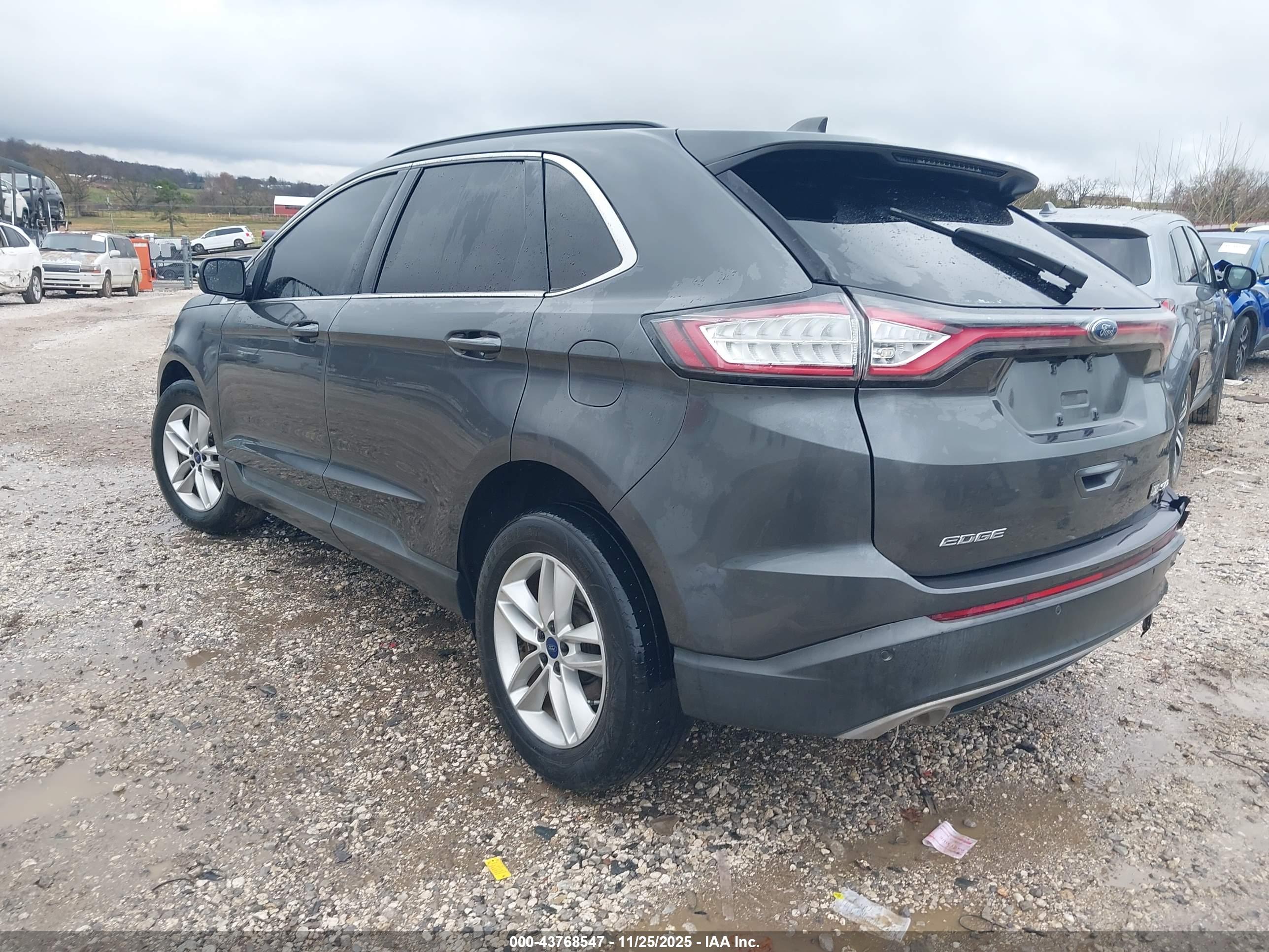 FORD EDGE image 3