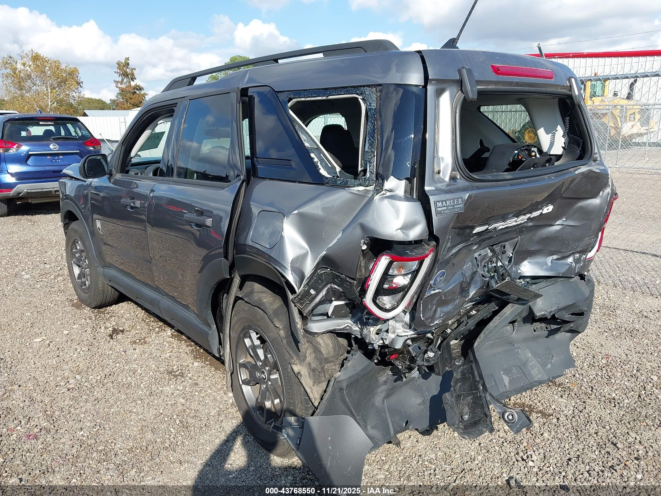 FORD BRONCO image 6