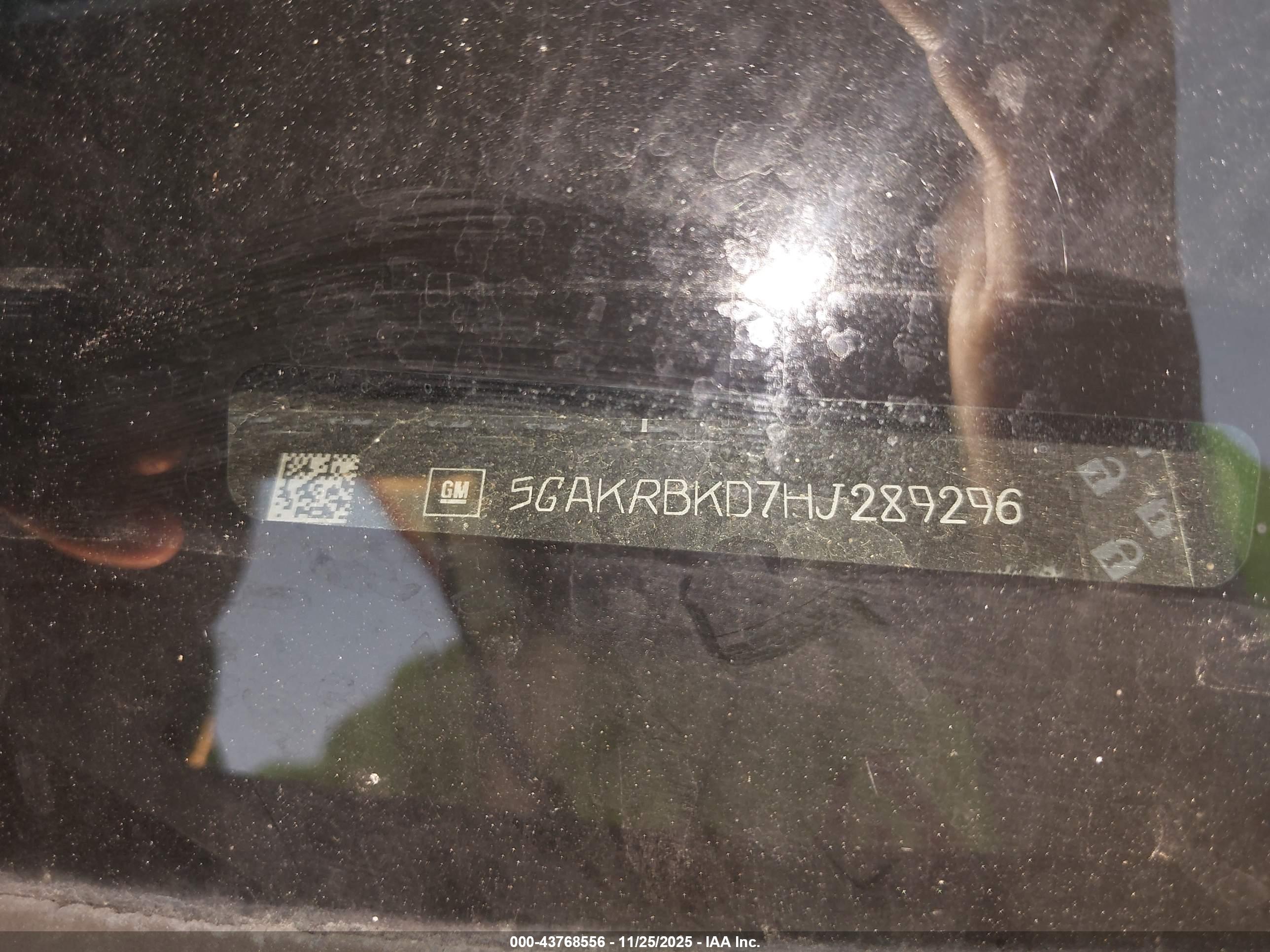 BUICK ENCLAVE image 9