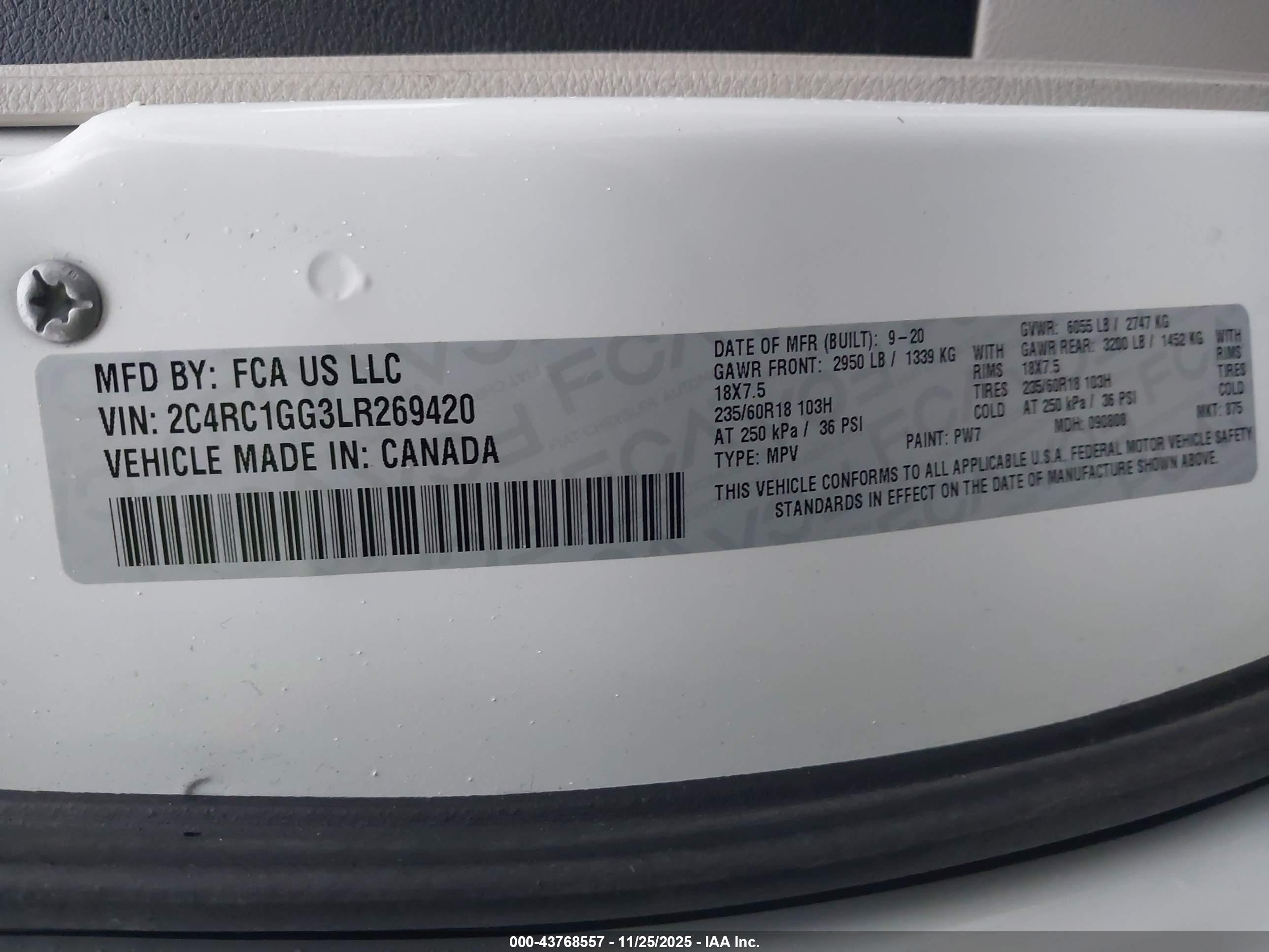 CHRYSLER PACIFICA image 9