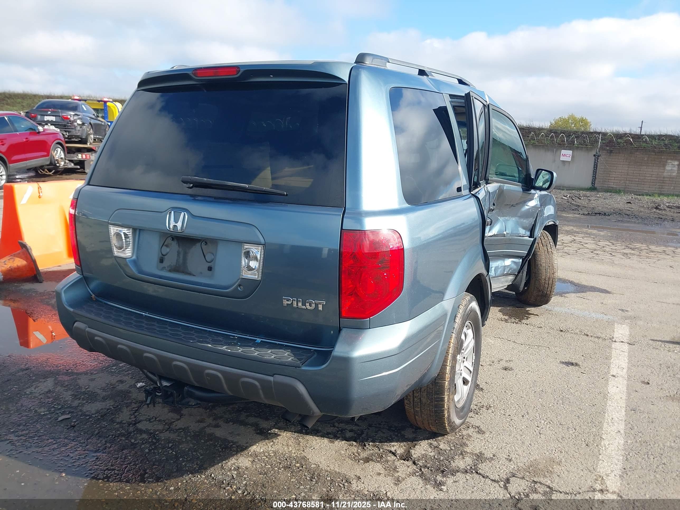 HONDA PILOT image 4
