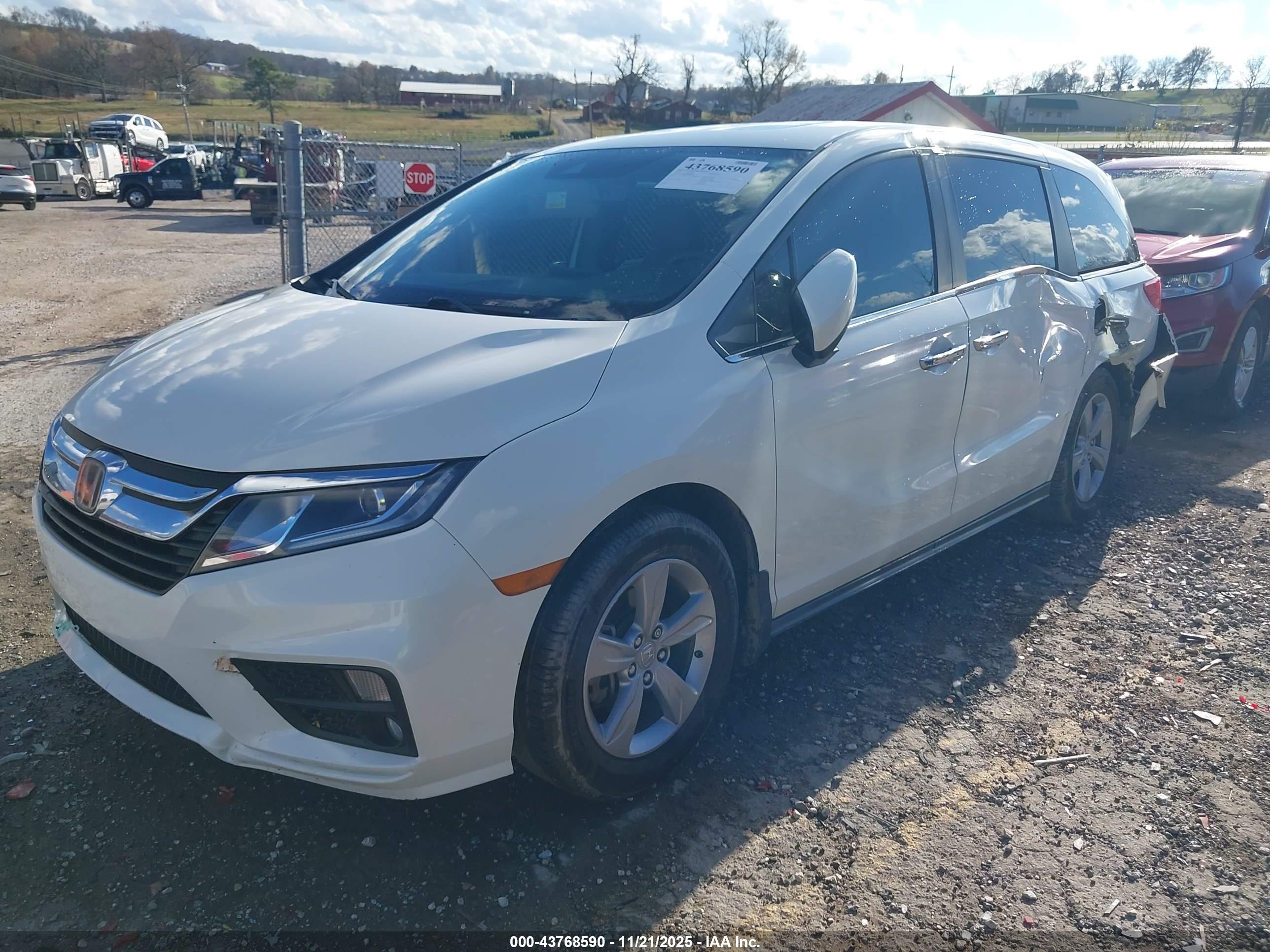 HONDA ODYSSEY image 2
