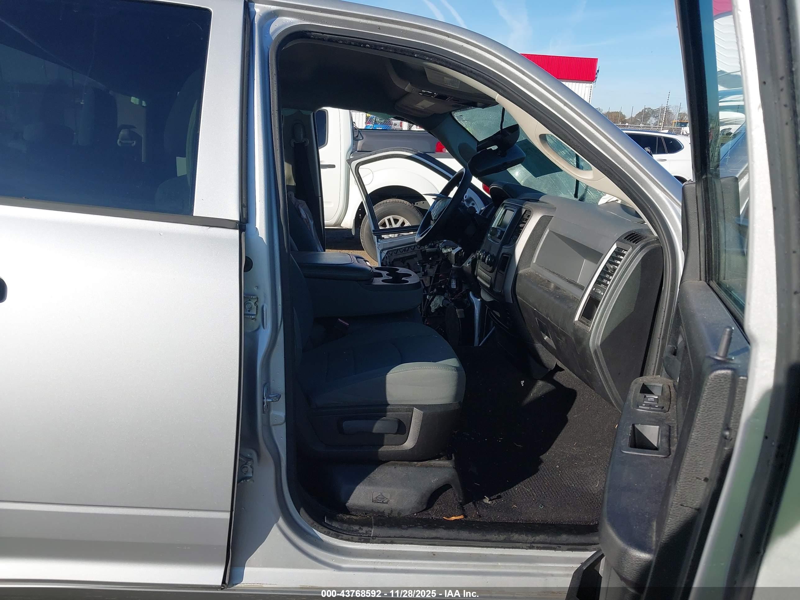 RAM 1500 image 5