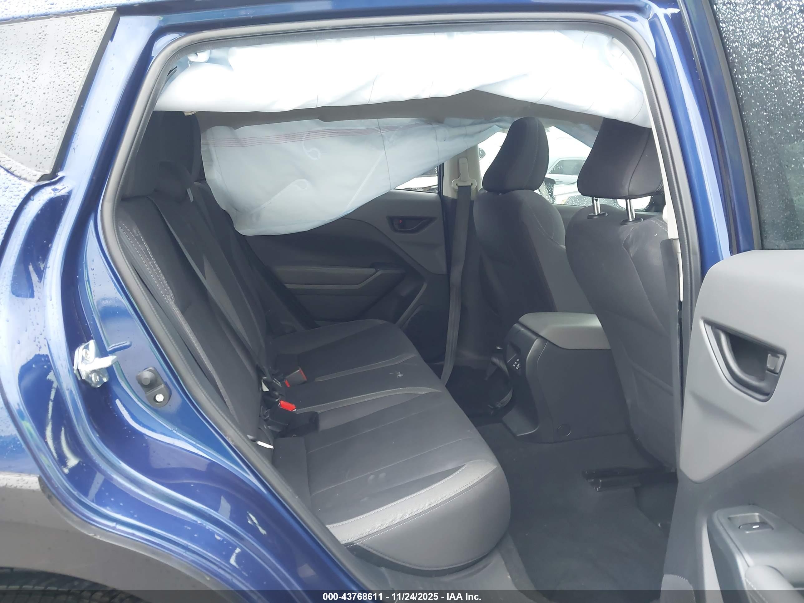 SUBARU CROSSTREK image 8