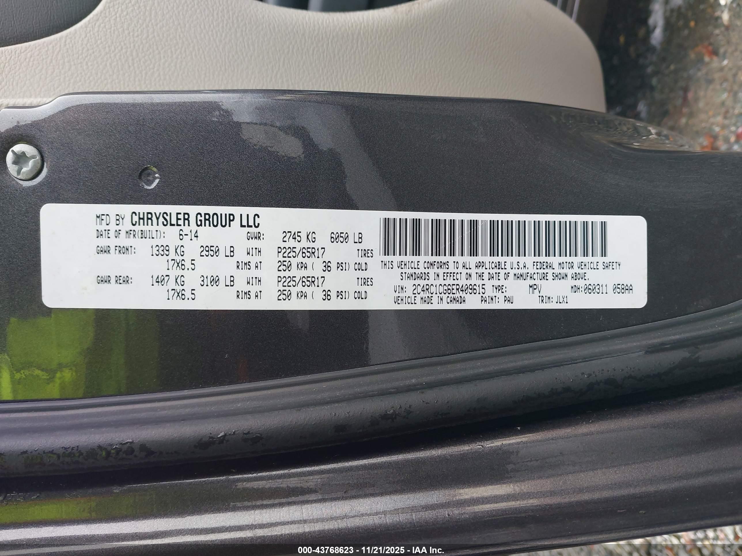 CHRYSLER TOWN image 9