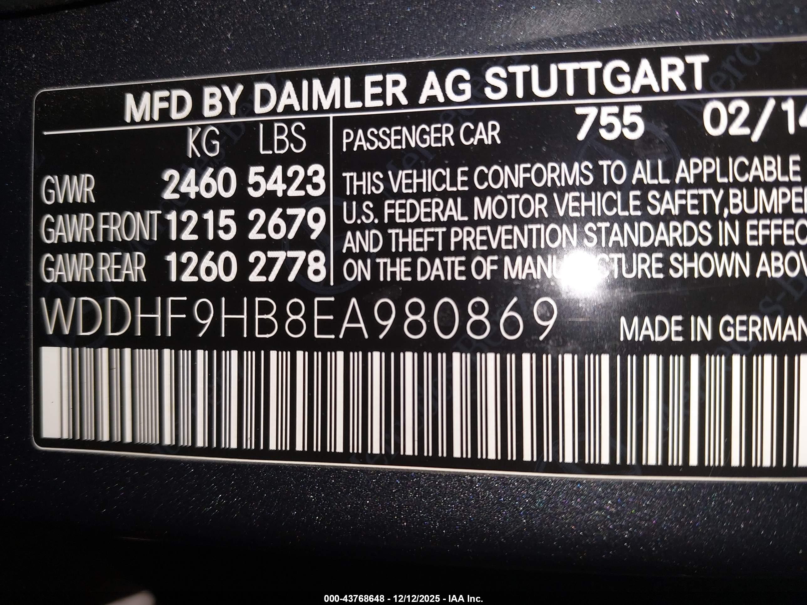 MERCEDES-BENZ E image 9