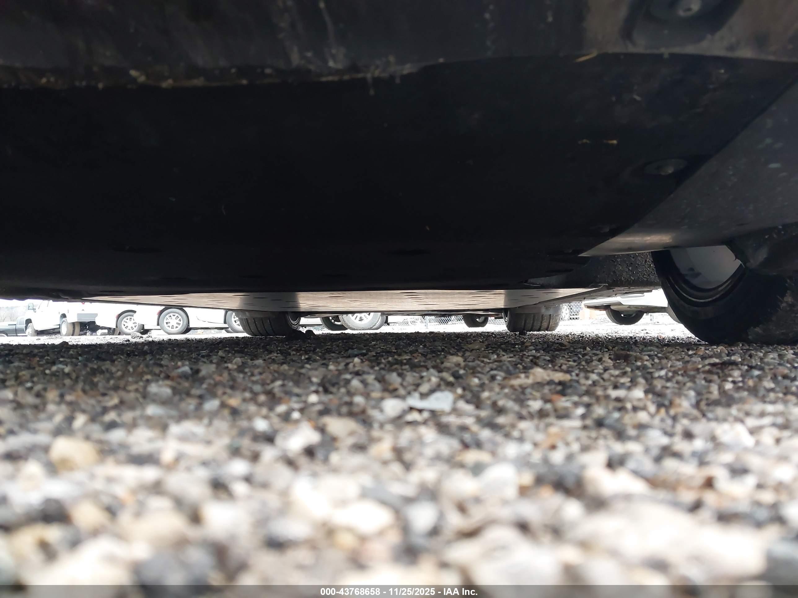PORSCHE TAYCAN image 6