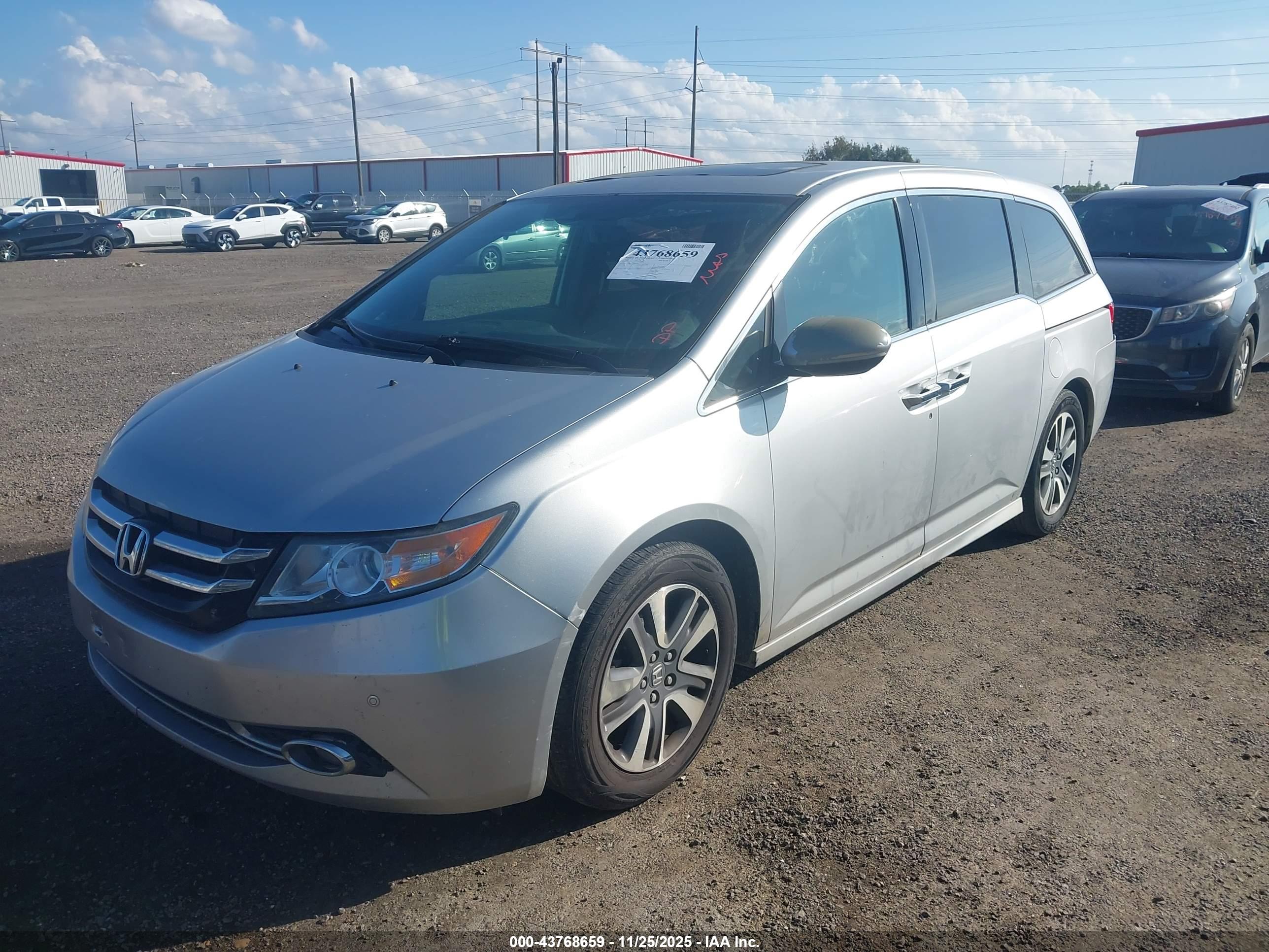 HONDA ODYSSEY image 2