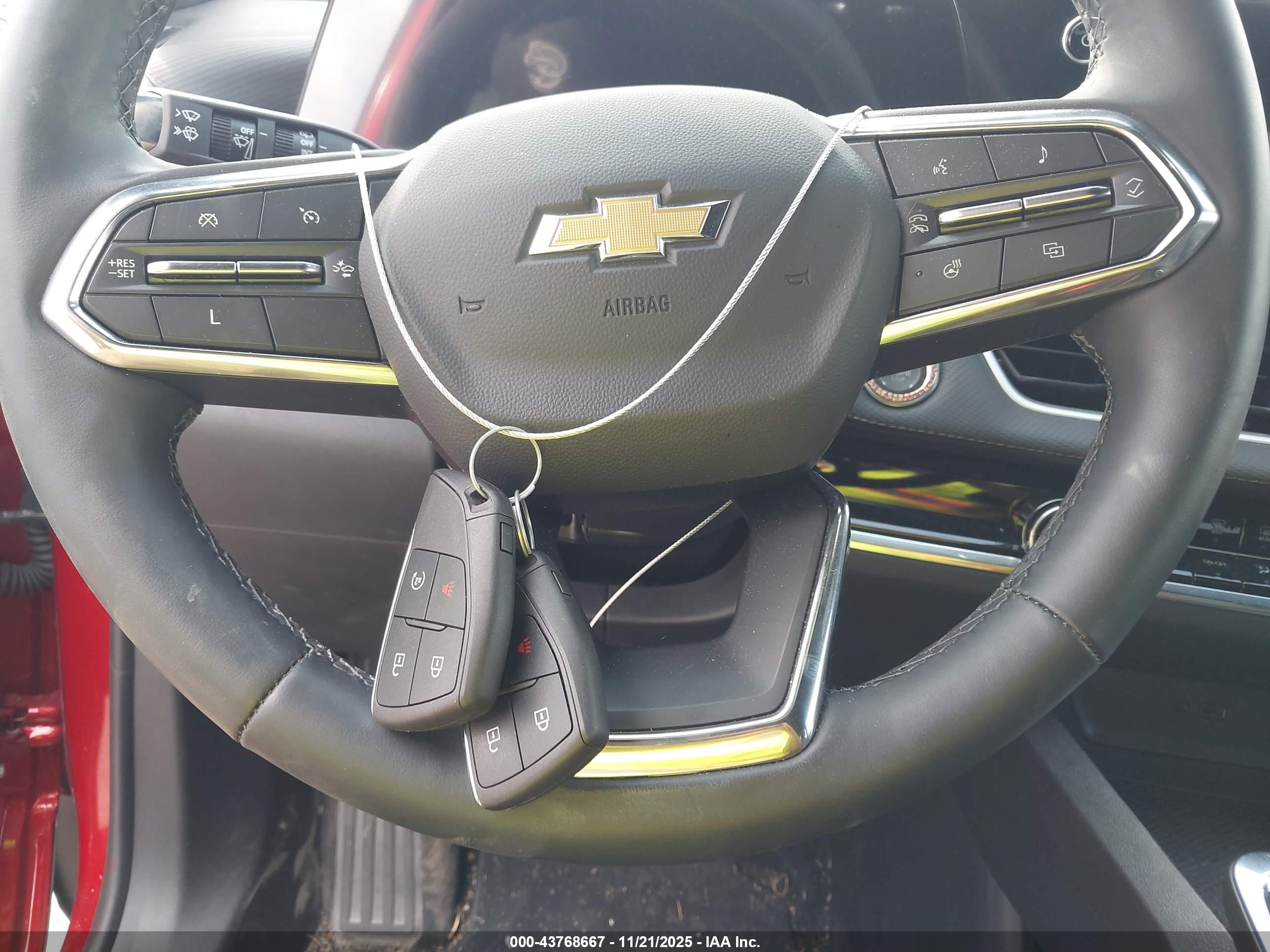 CHEVROLET EQUINOX image 11
