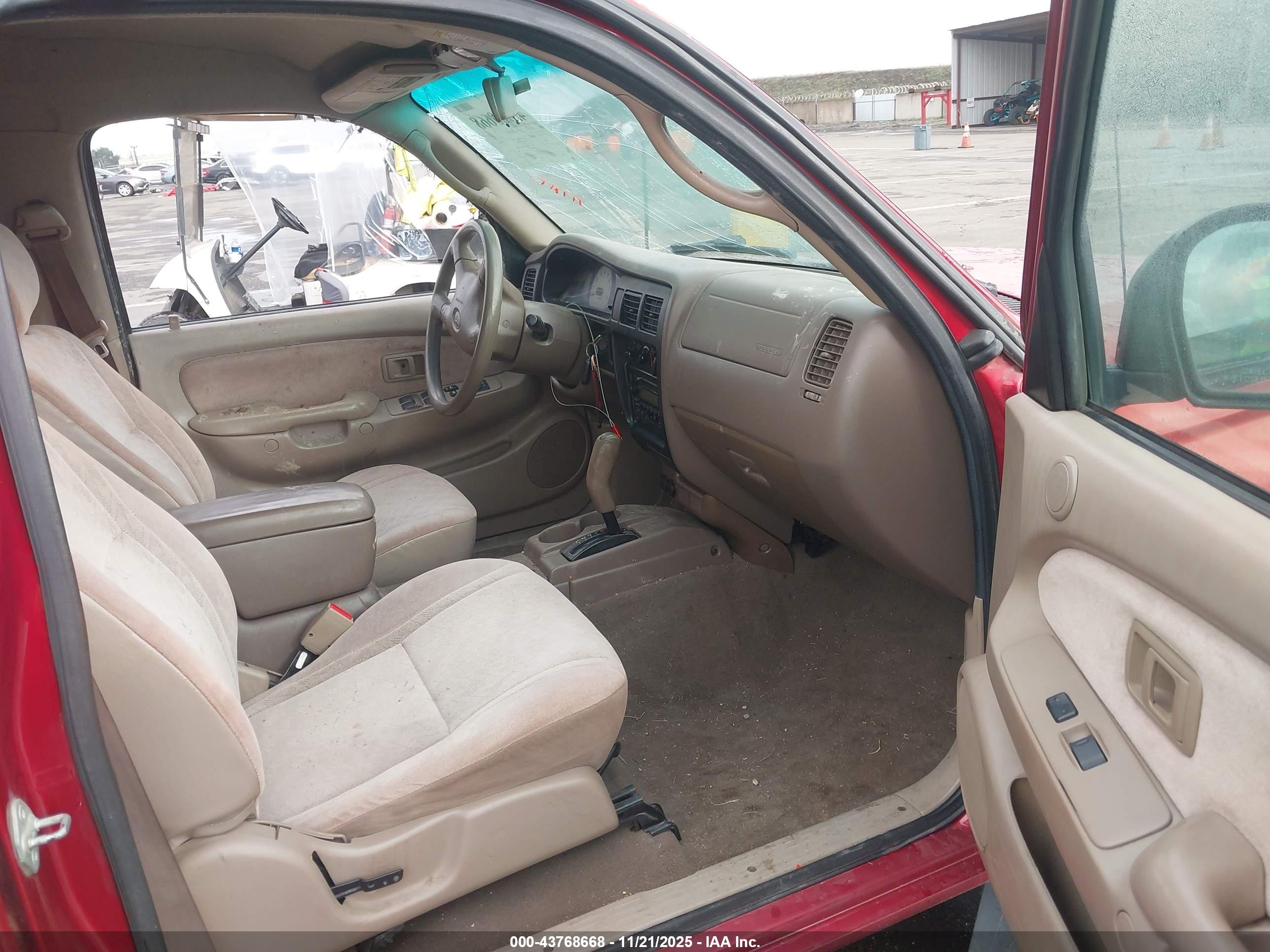 TOYOTA TACOMA image 5