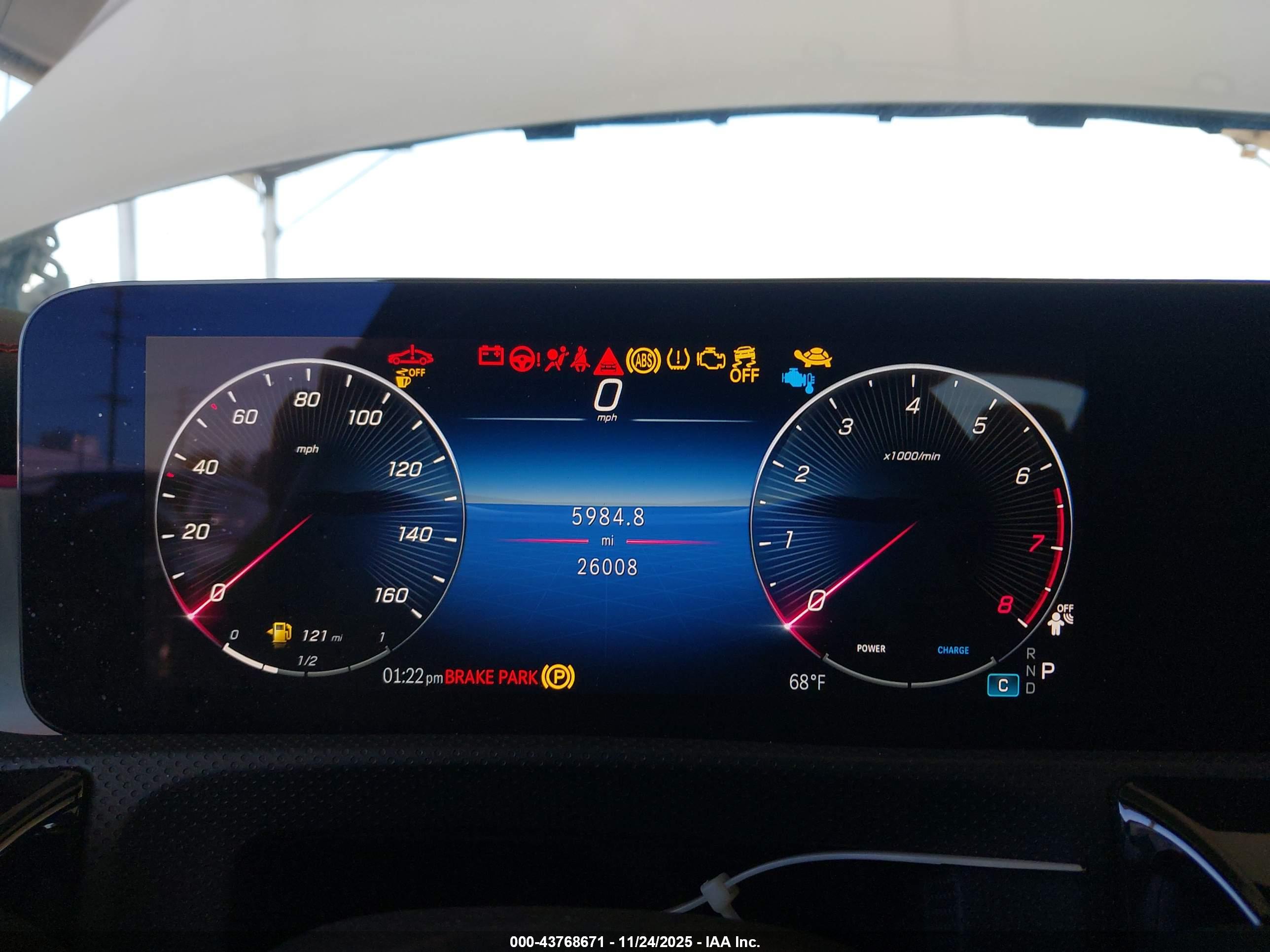 MERCEDES-BENZ CLA image 7