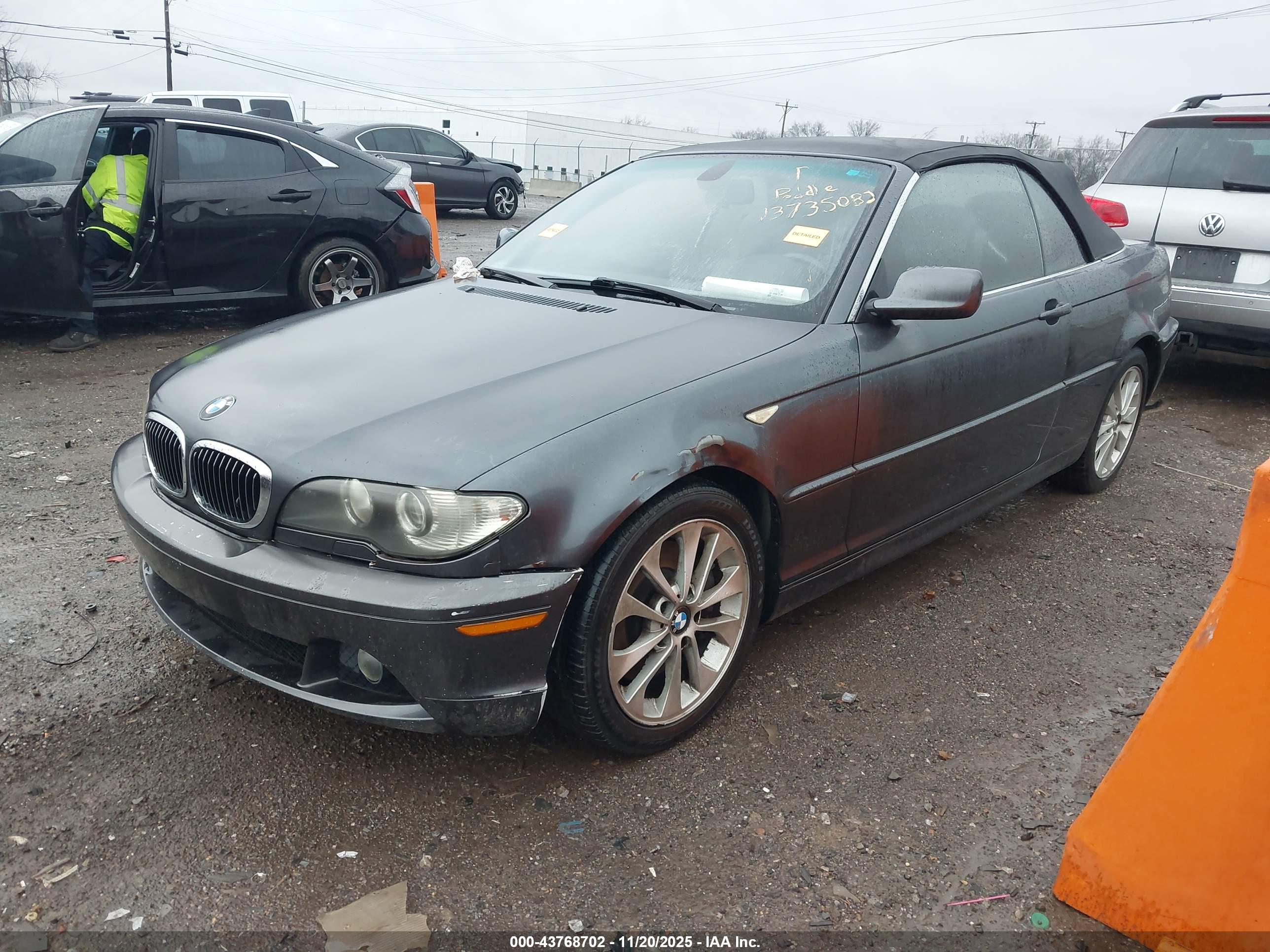 BMW 330CI image 2