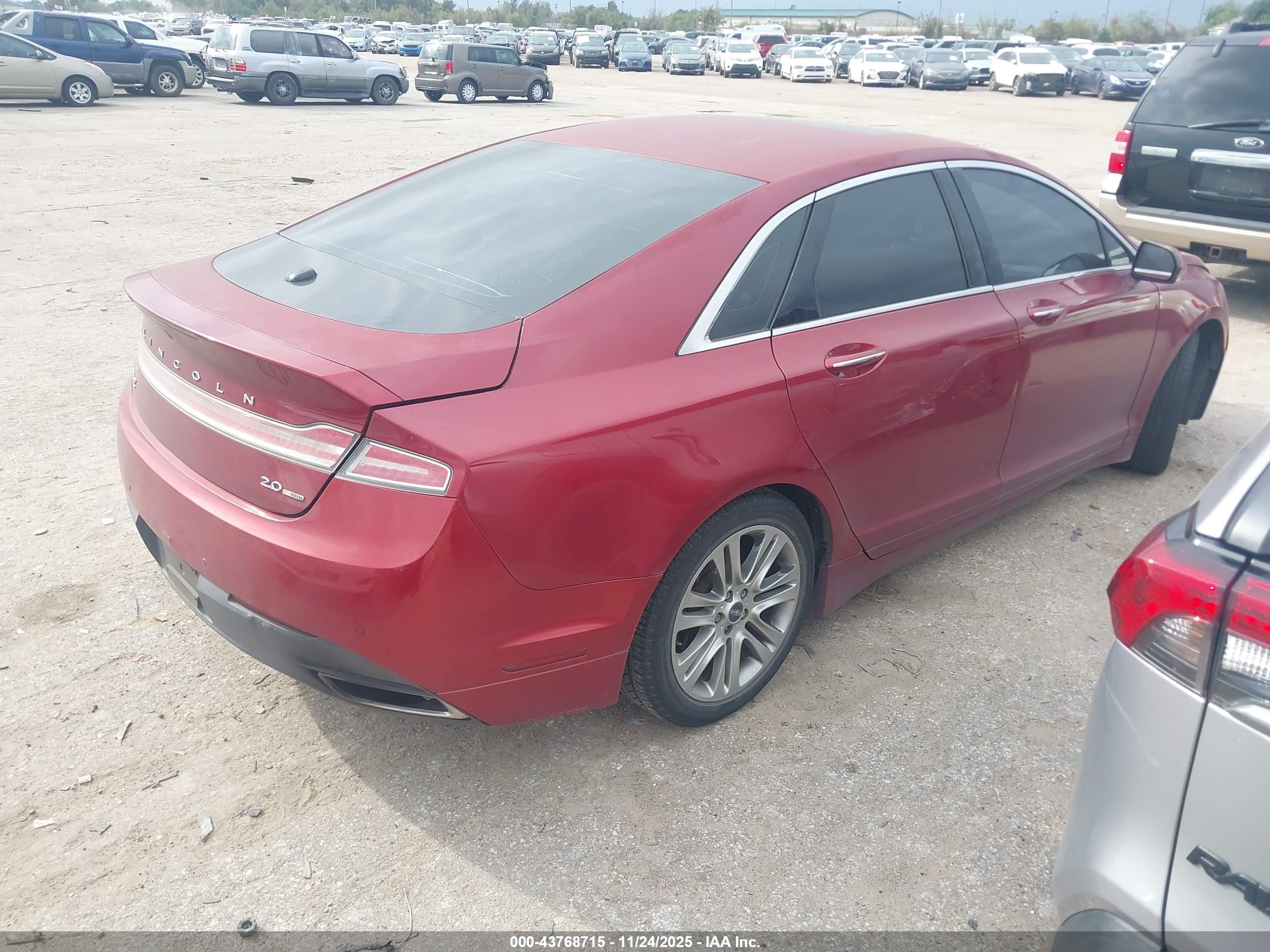 LINCOLN MKZ image 4