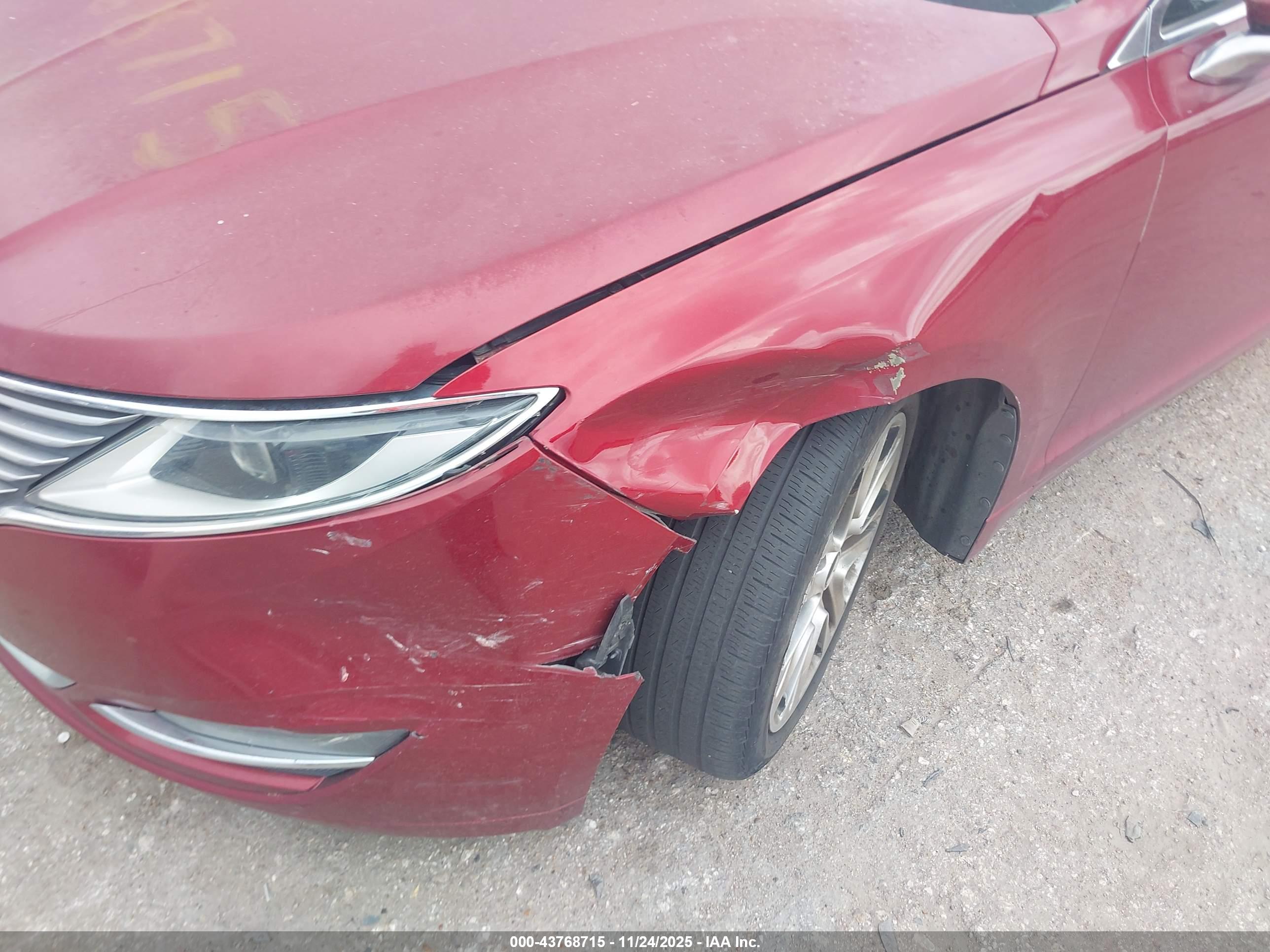 LINCOLN MKZ image 6