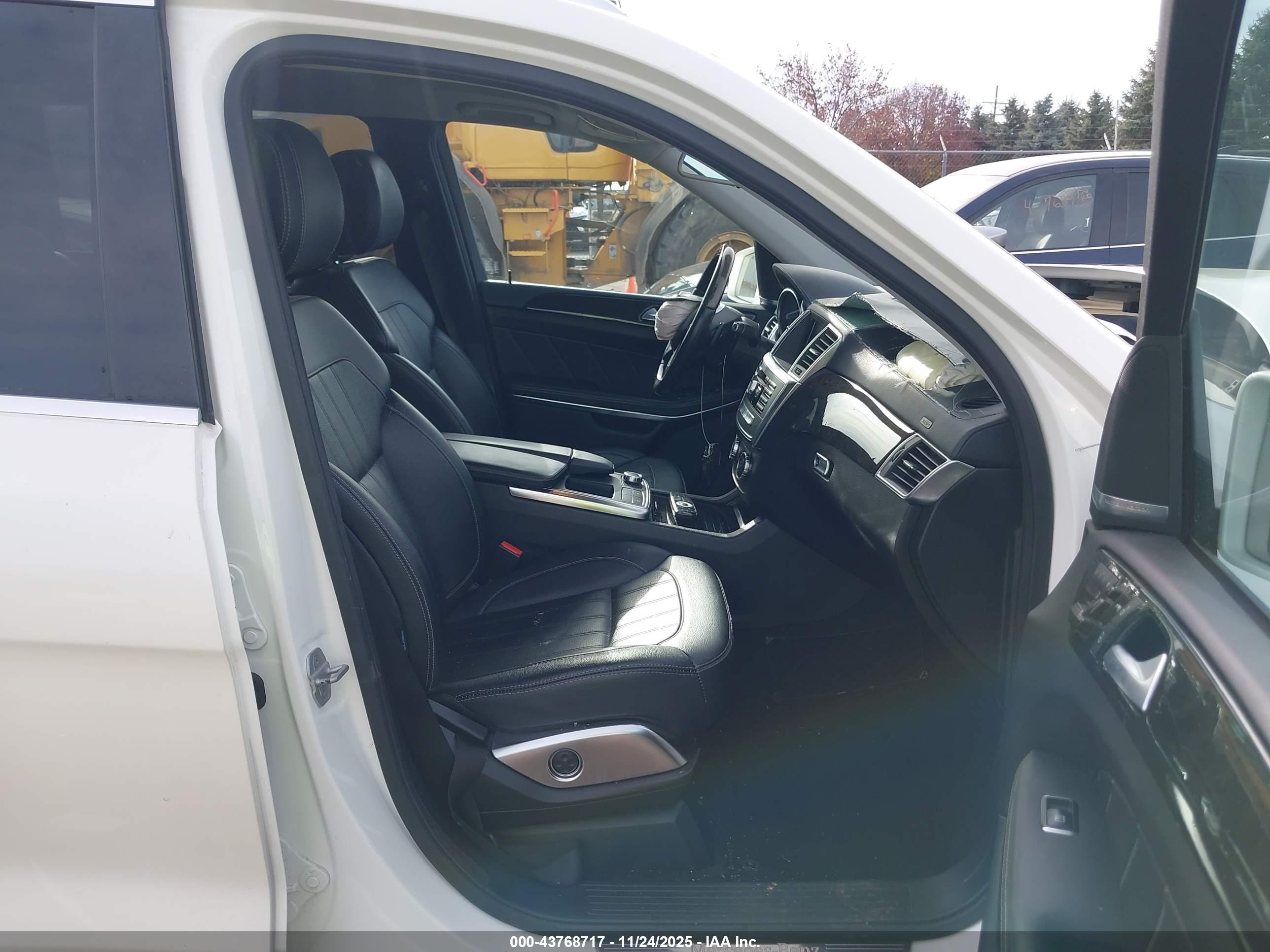 MERCEDES-BENZ GL image 5