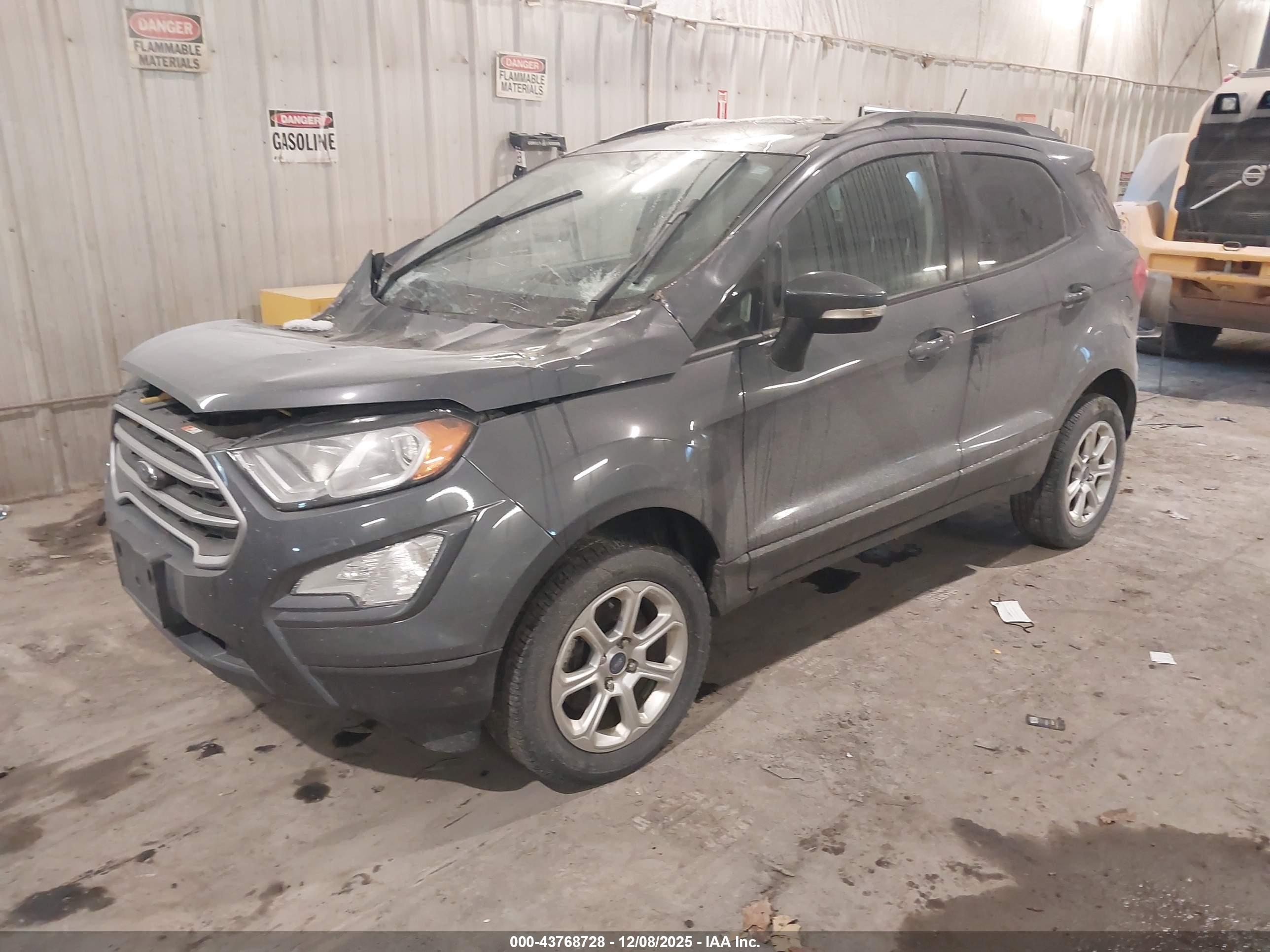 FORD ECOSPORT image 2