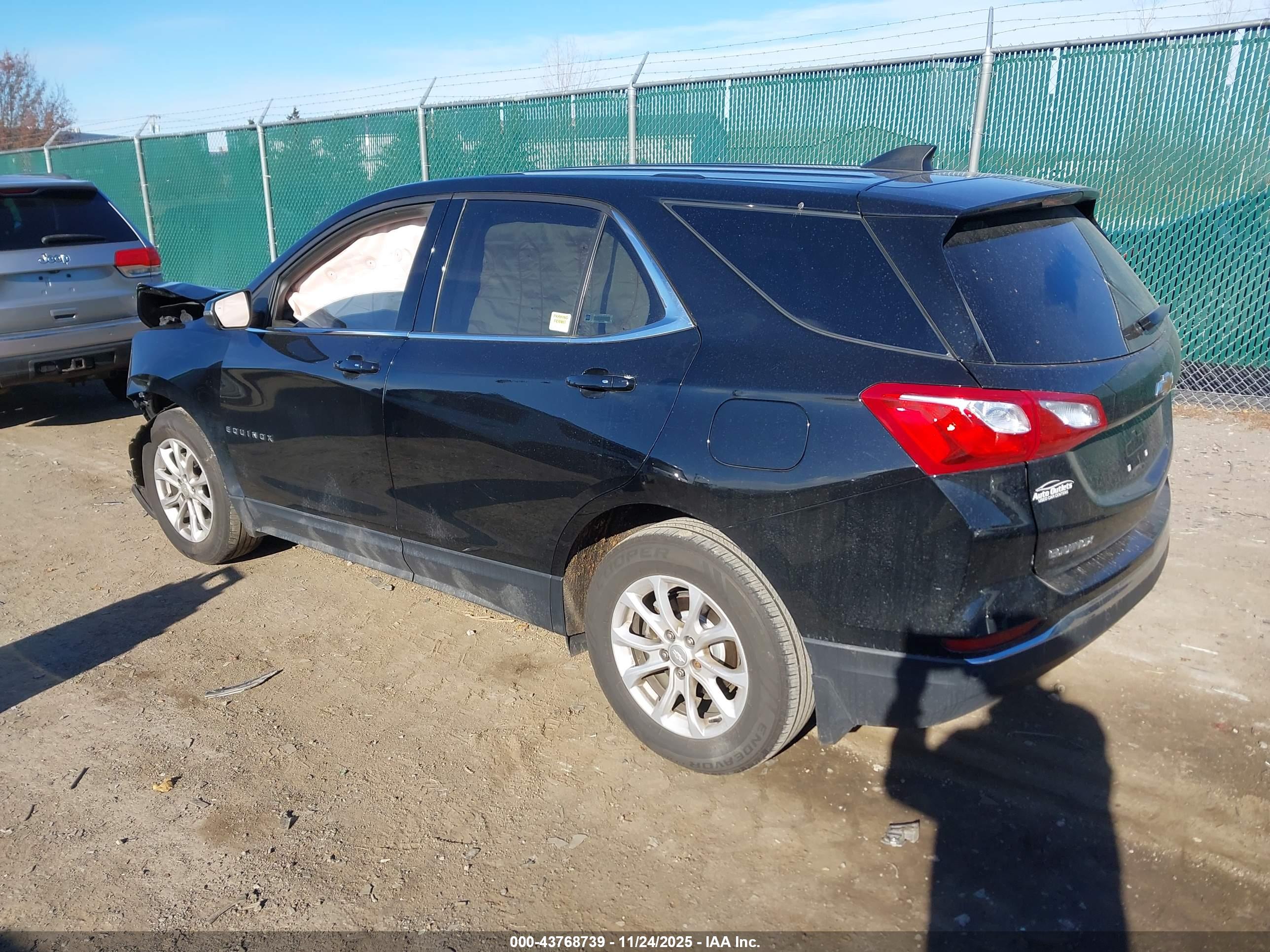 CHEVROLET EQUINOX image 3