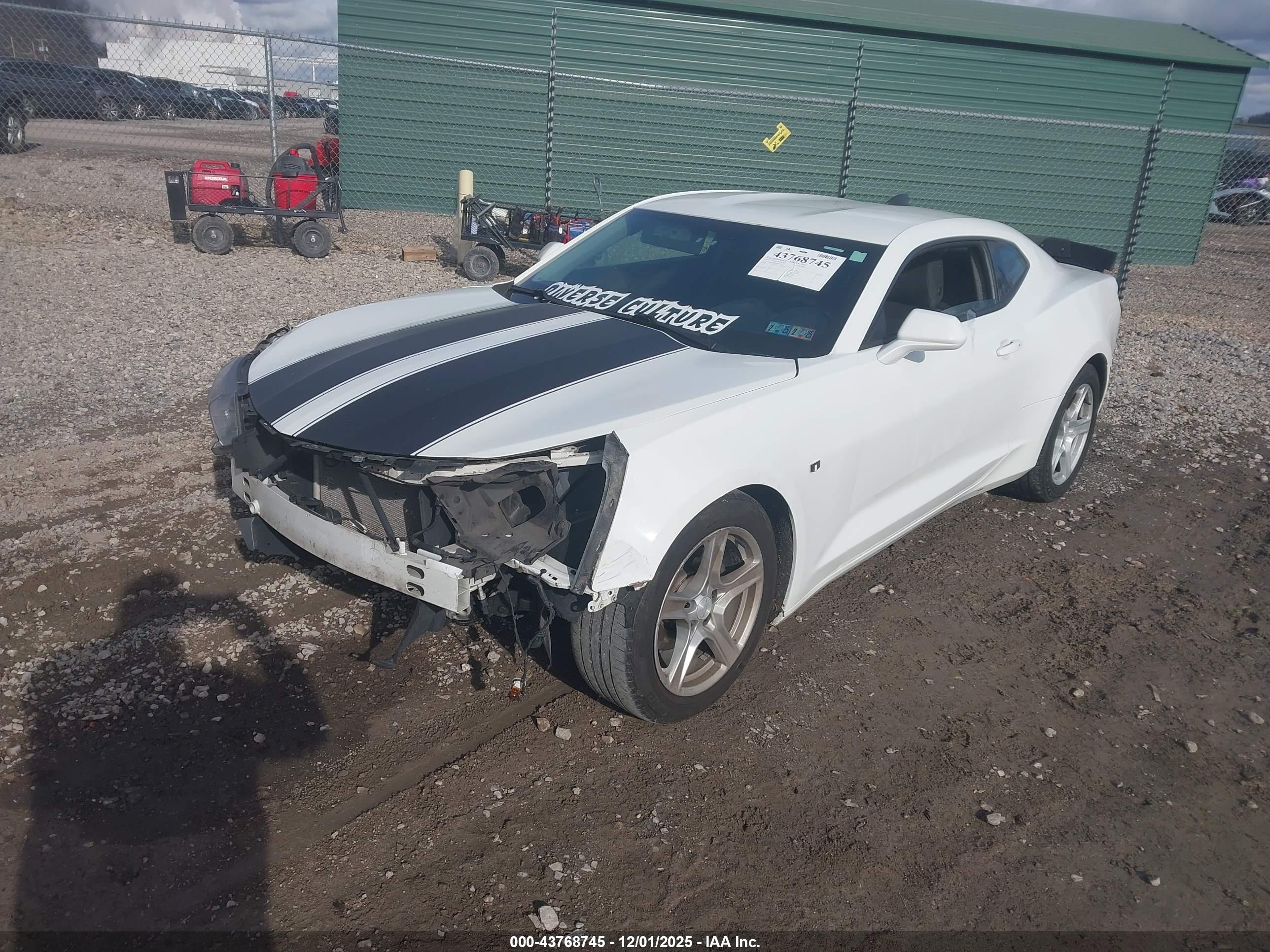 CHEVROLET CAMARO image 2