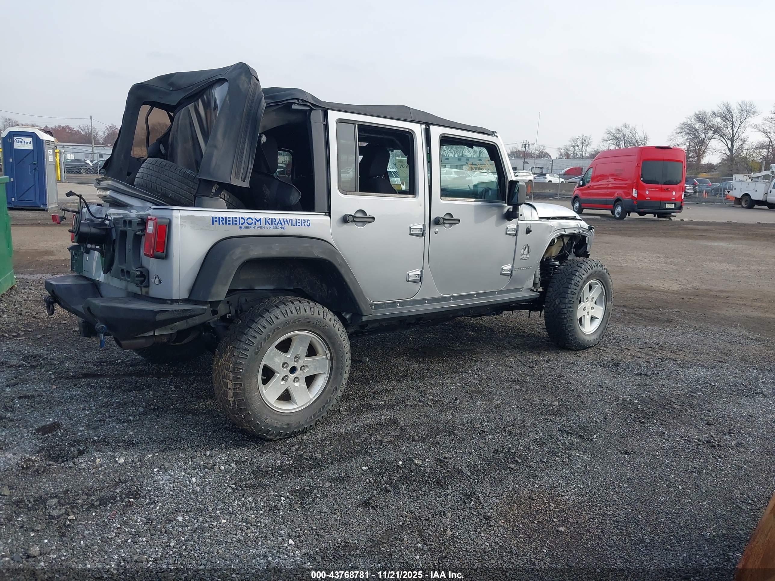 JEEP WRANGLER image 4