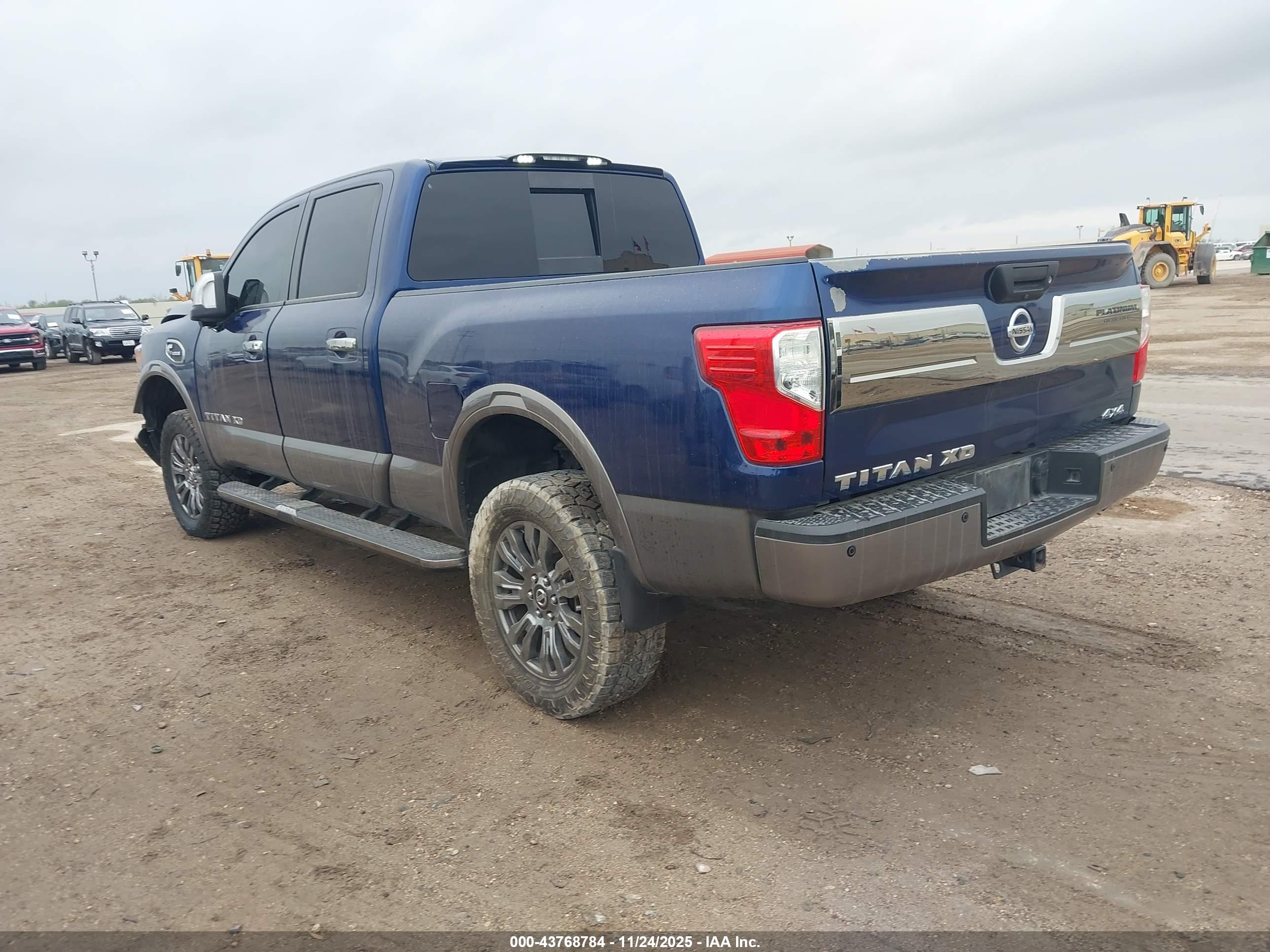 NISSAN TITAN image 3