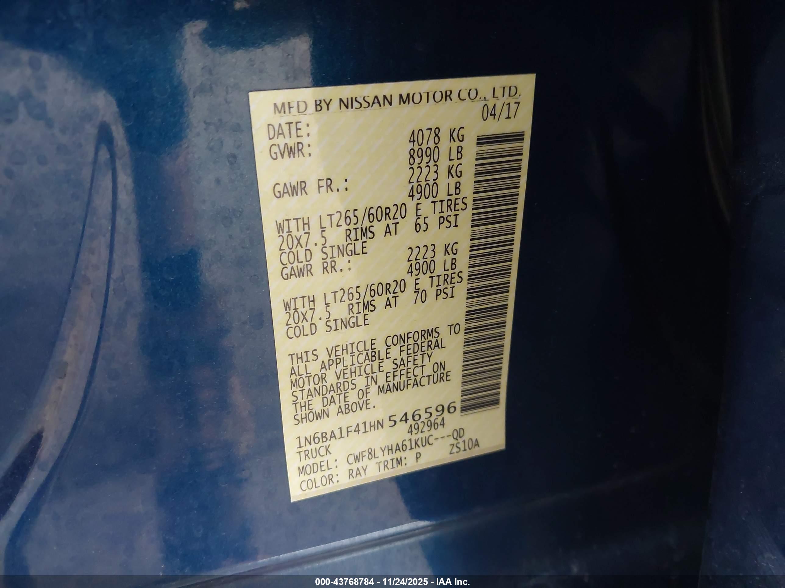 NISSAN TITAN image 9