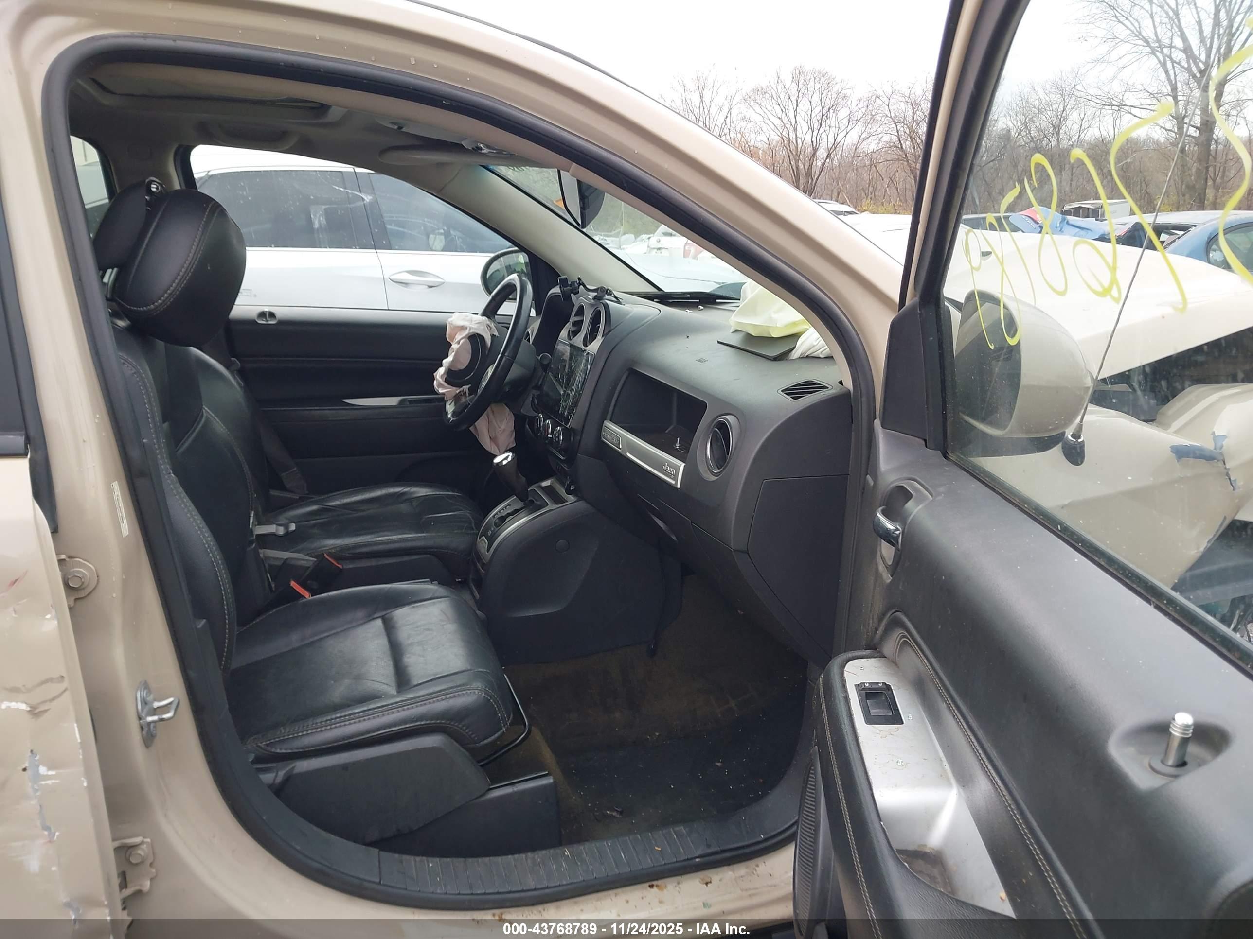 JEEP COMPASS image 5
