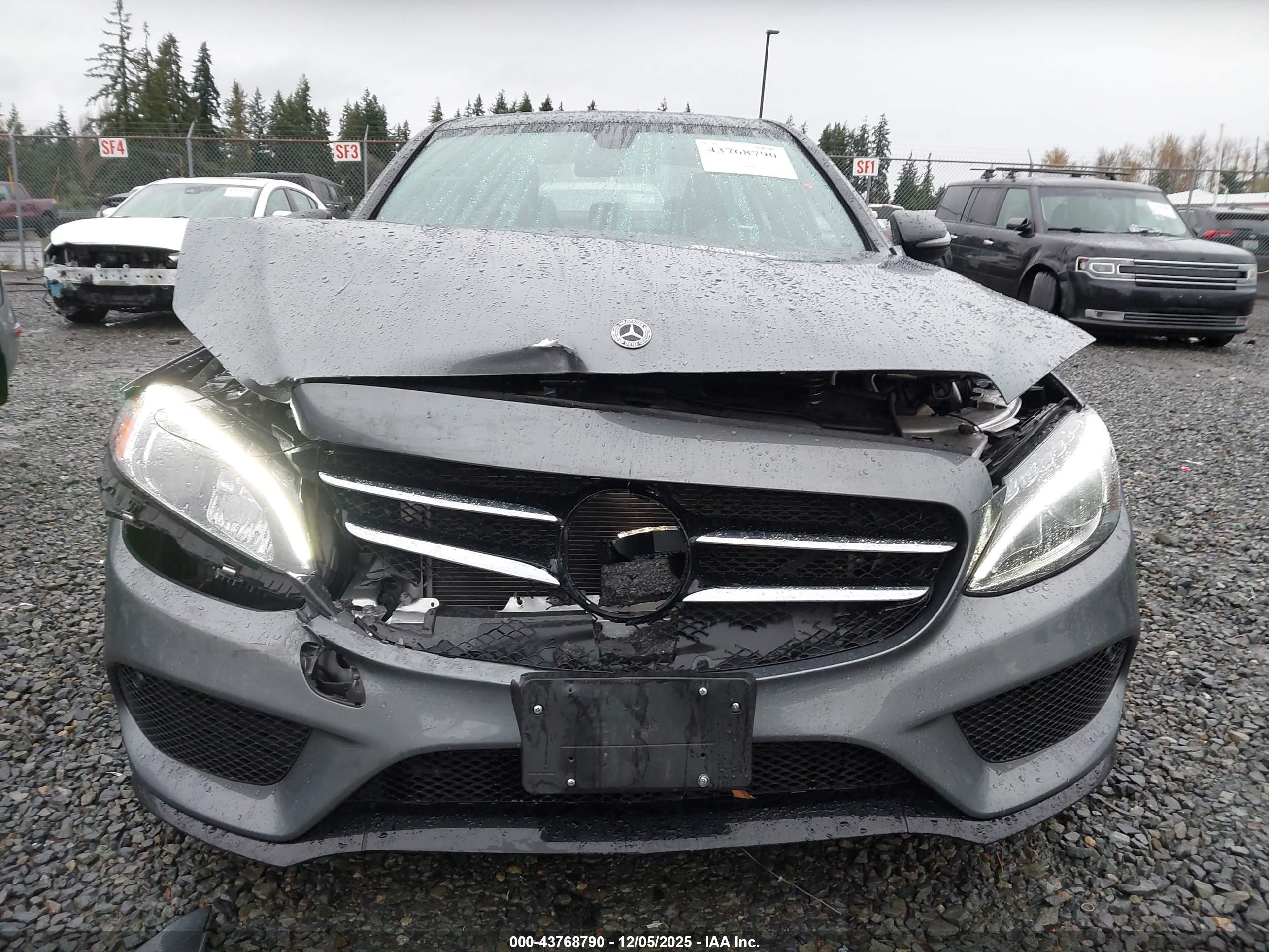 MERCEDES-BENZ C image 6