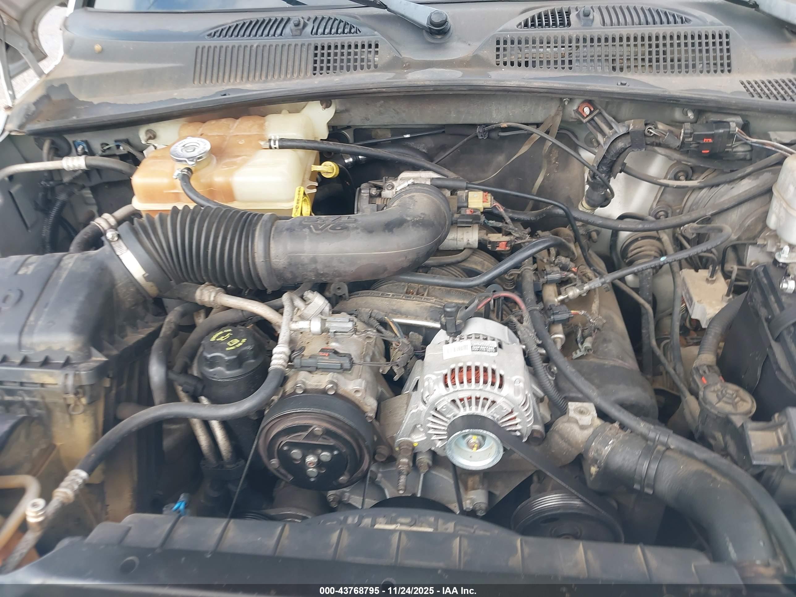 JEEP LIBERTY image 10