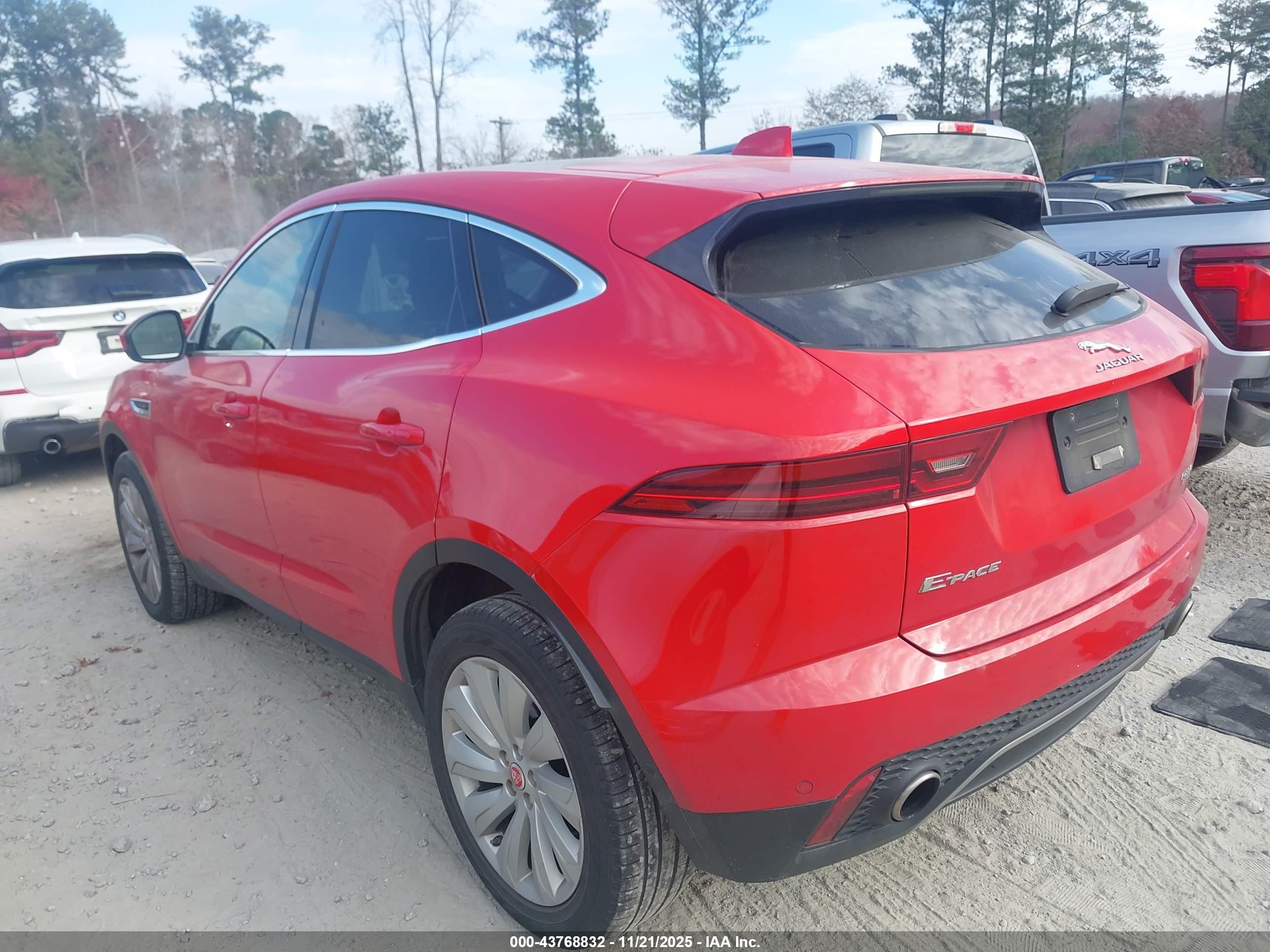 JAGUAR E-PACE image 3