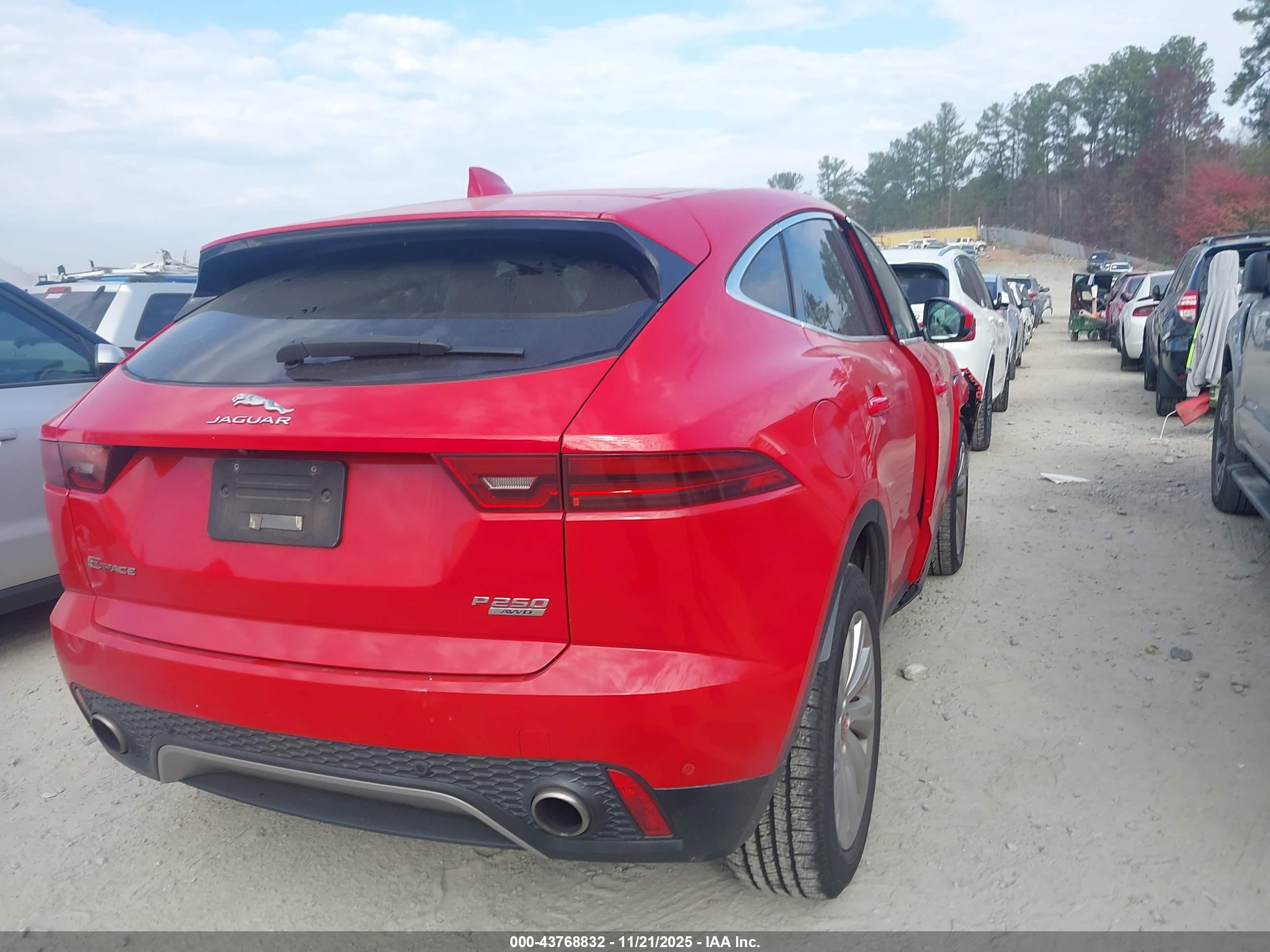 JAGUAR E-PACE image 4