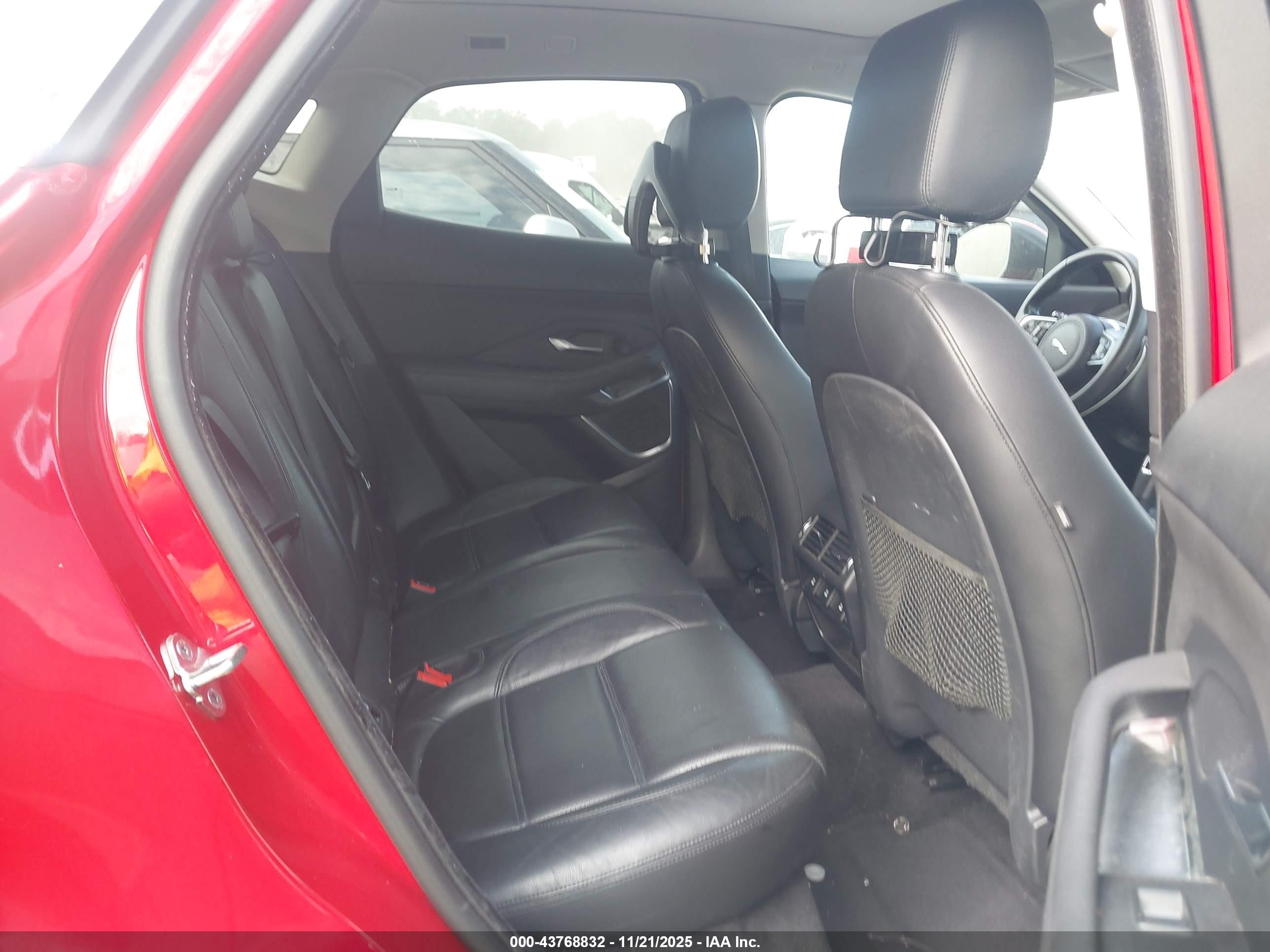 JAGUAR E-PACE image 8