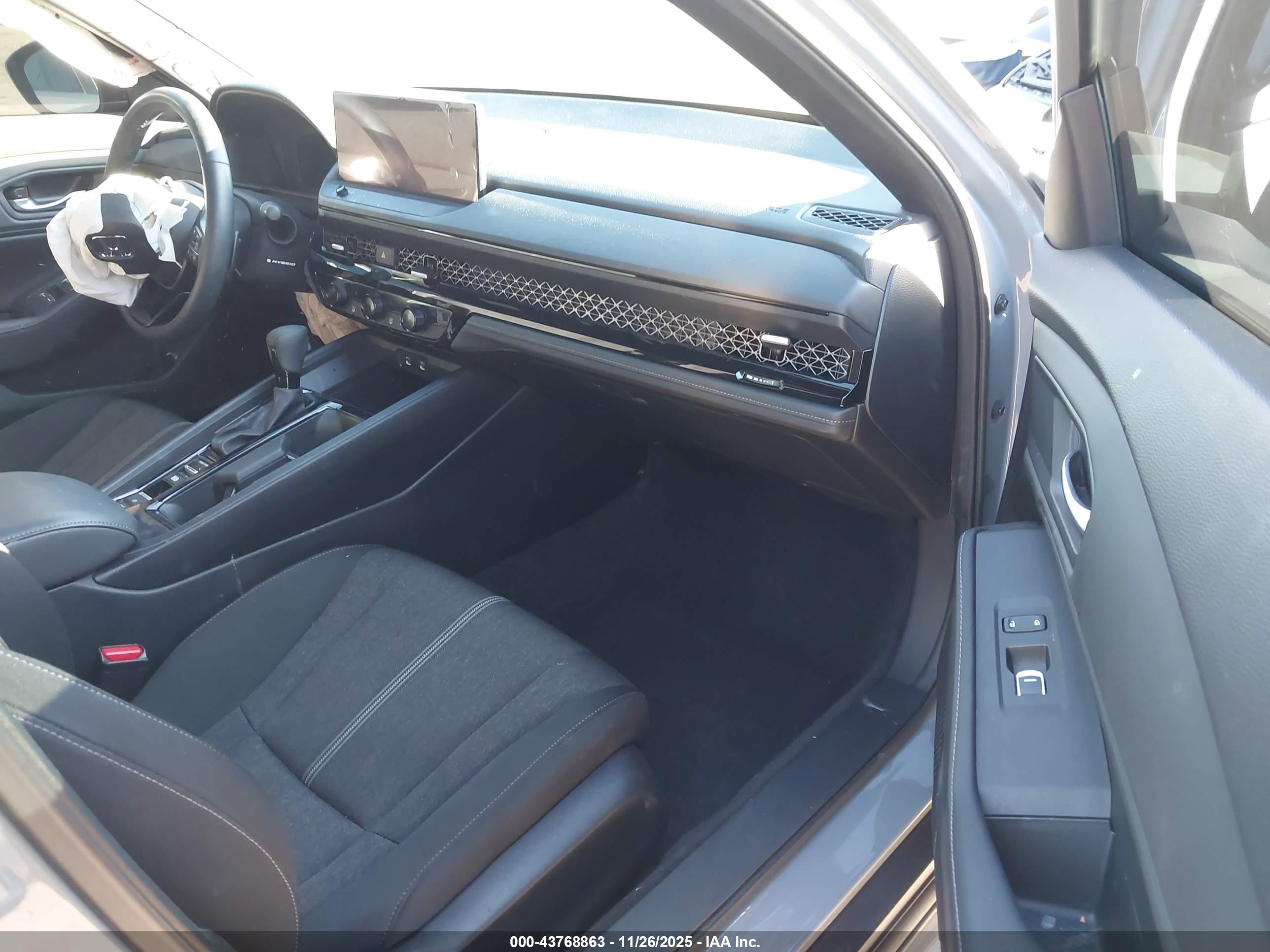 HONDA ACCORD image 5